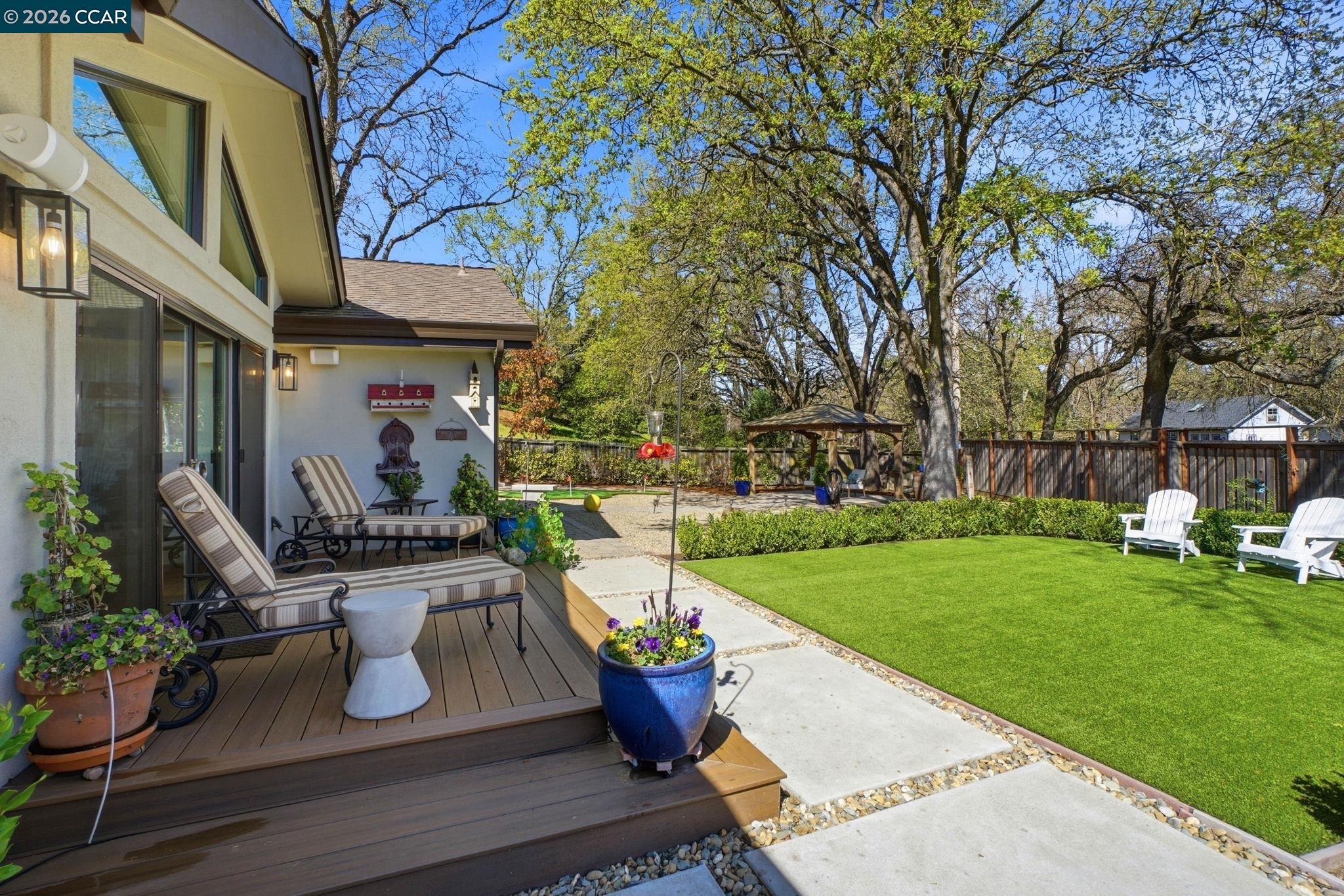 Detail Gallery Image 33 of 41 For 8 Simo Street, Alamo,  CA 94507 - 5 Beds | 3/1 Baths