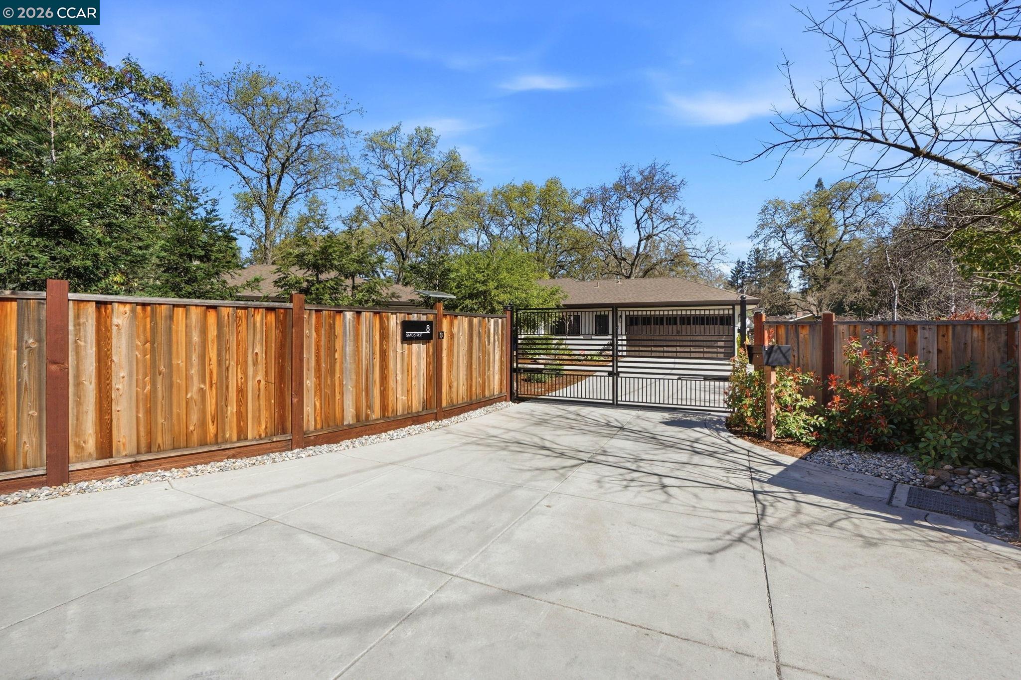 Detail Gallery Image 41 of 41 For 8 Simo Street, Alamo,  CA 94507 - 5 Beds | 3/1 Baths