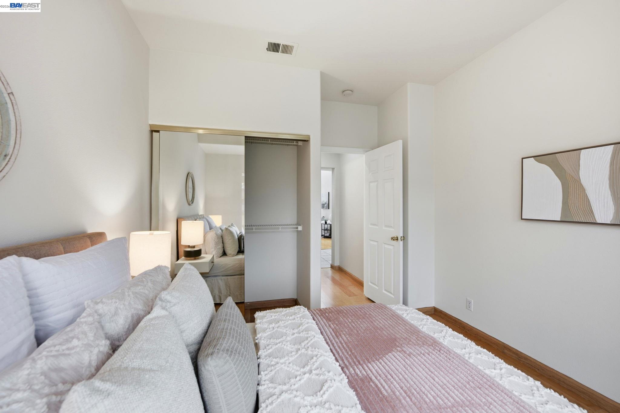 Detail Gallery Image 32 of 56 For 15518 Harbor Way, San Leandro,  CA 94579 - 5 Beds | 3 Baths