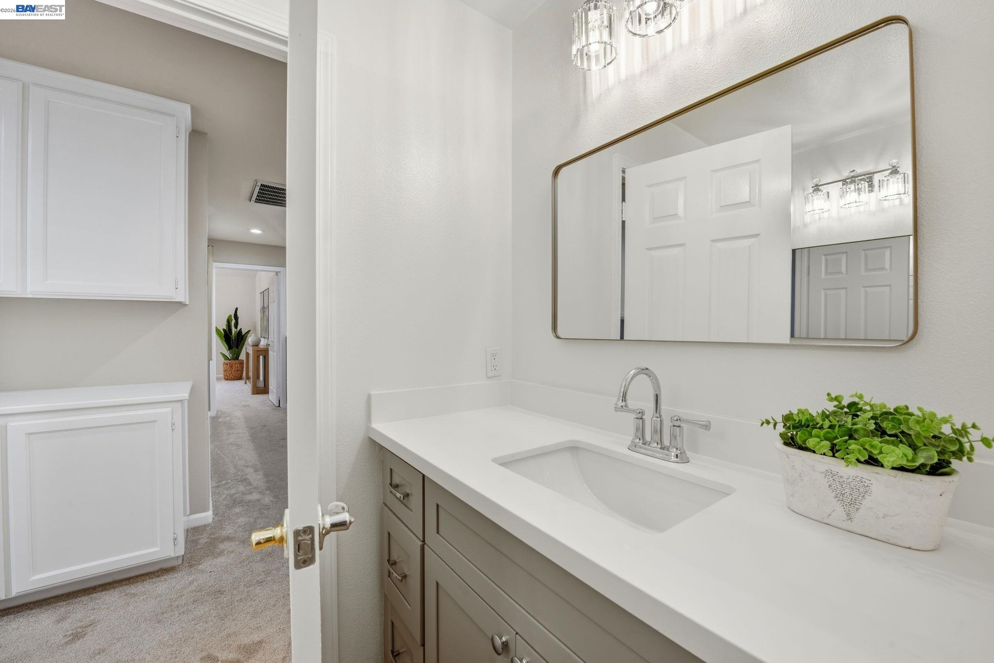 Detail Gallery Image 45 of 56 For 15518 Harbor Way, San Leandro,  CA 94579 - 5 Beds | 3 Baths