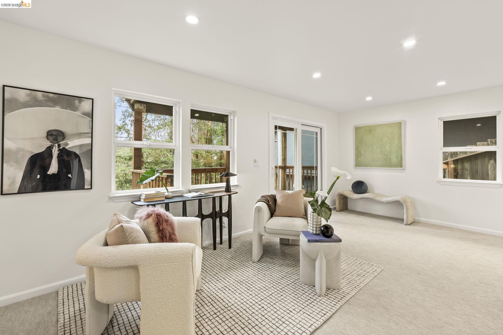 Detail Gallery Image 17 of 52 For 2 Cortez Ct, Oakland,  CA 94611 - 3 Beds | 2 Baths