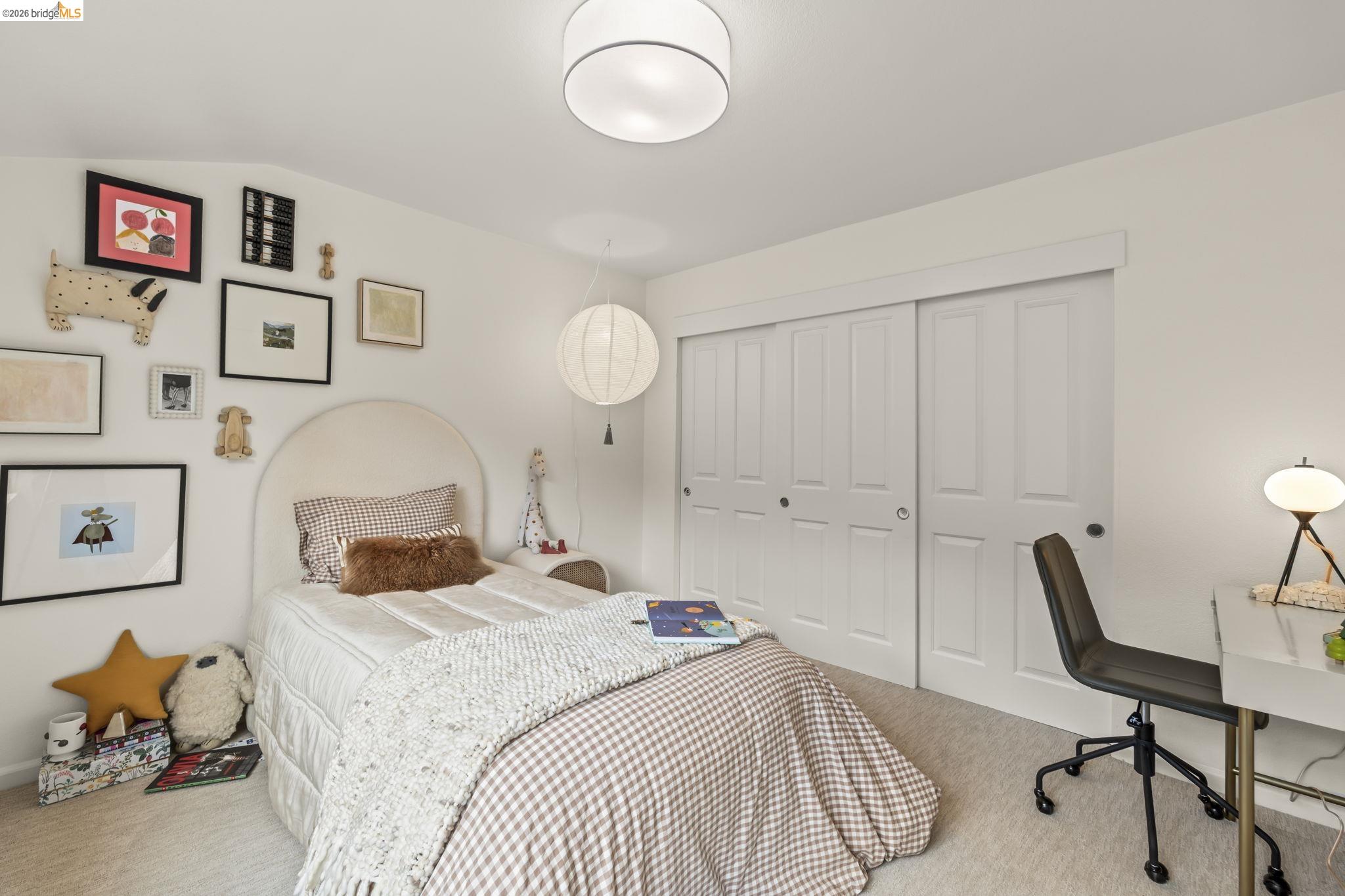 Detail Gallery Image 27 of 52 For 2 Cortez Ct, Oakland,  CA 94611 - 3 Beds | 2 Baths