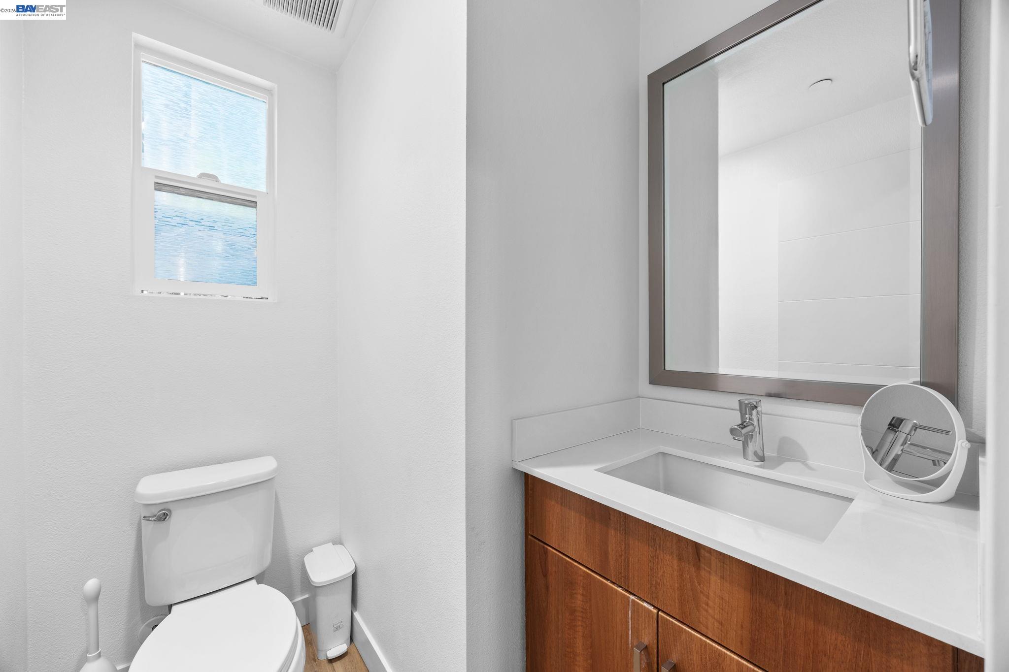 Photo #6: 41125286 Listing: Photo #6