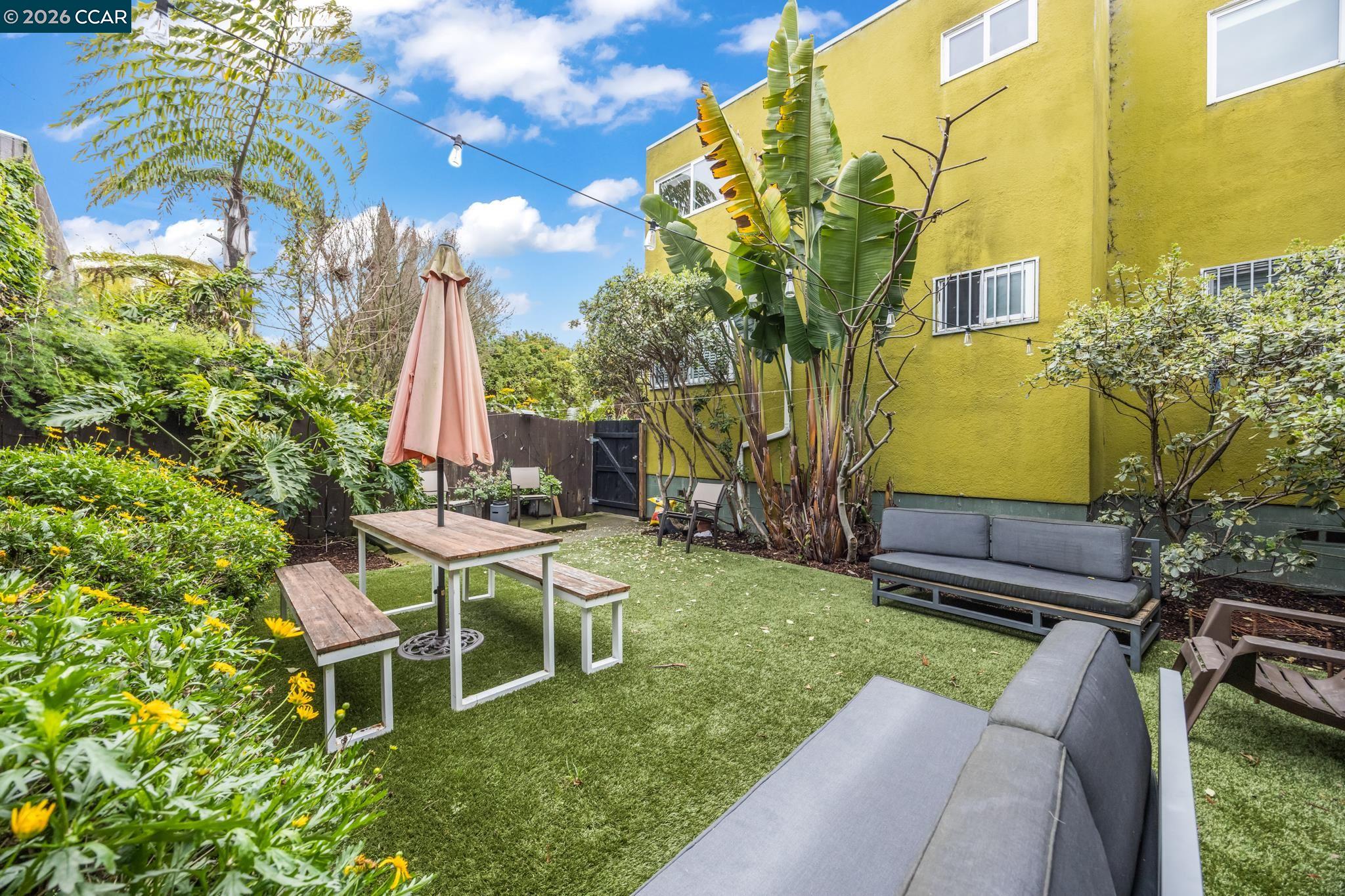 Photo #2: 41125288 Listing: Photo #2