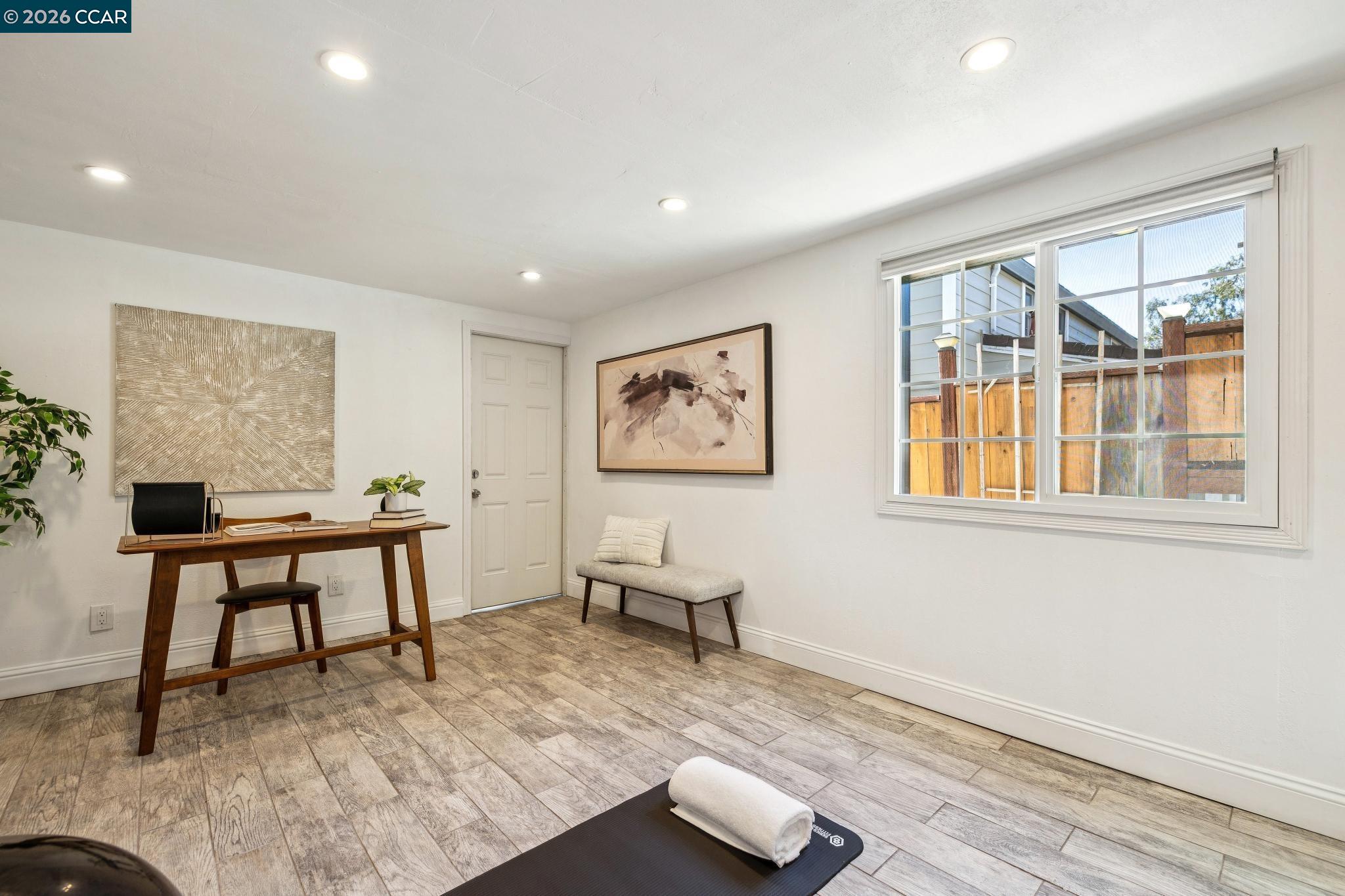 Detail Gallery Image 33 of 53 For 4037 Rusting Ave, Oakland,  CA 94605 - 4 Beds | 2 Baths