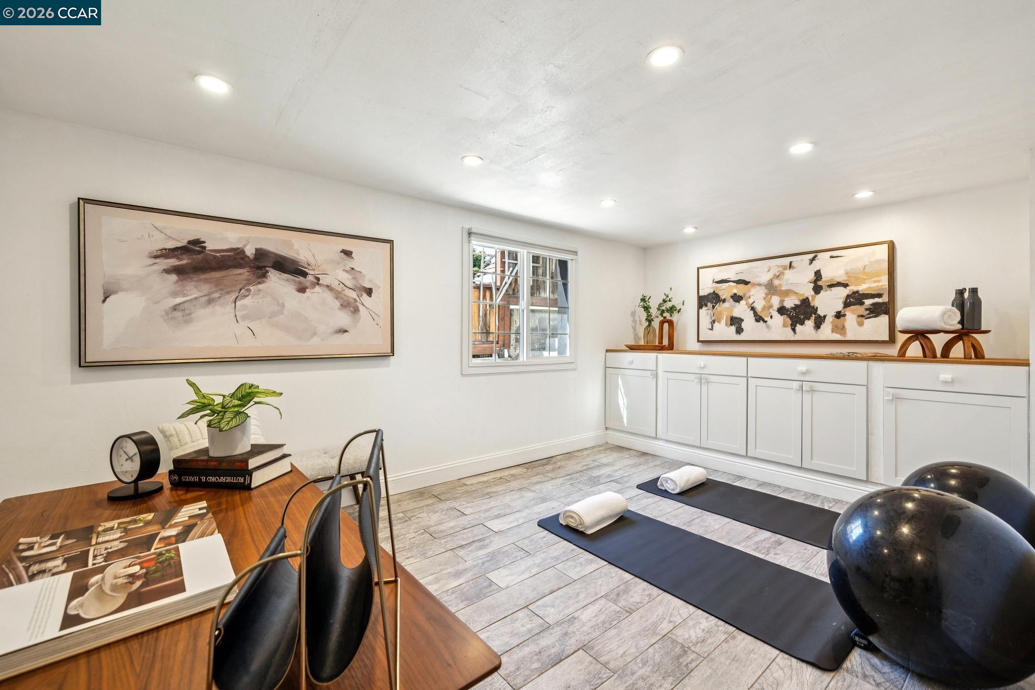 Detail Gallery Image 48 of 53 For 4037 Rusting Ave, Oakland,  CA 94605 - 4 Beds | 2 Baths