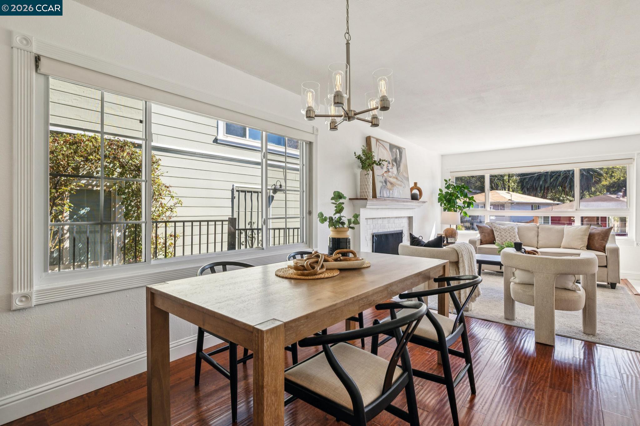 Detail Gallery Image 7 of 53 For 4037 Rusting Ave, Oakland,  CA 94605 - 4 Beds | 2 Baths