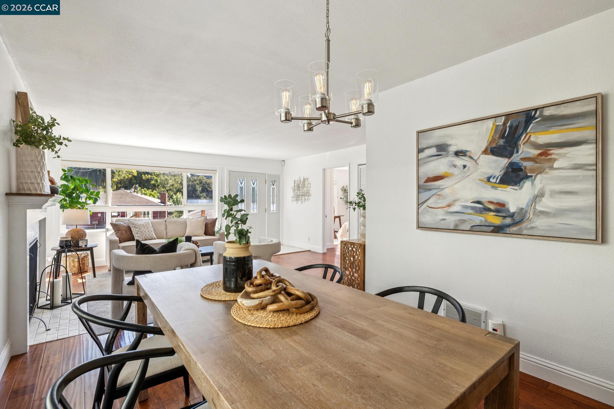 Detail Gallery Image 8 of 53 For 4037 Rusting Ave, Oakland,  CA 94605 - 4 Beds | 2 Baths