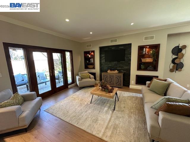 Detail Gallery Image 14 of 21 For 1074 Harvest Cir, Pleasanton,  CA 94566 - 4 Beds | 3 Baths