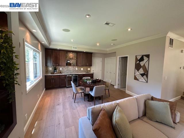 Detail Gallery Image 15 of 21 For 1074 Harvest Cir, Pleasanton,  CA 94566 - 4 Beds | 3 Baths