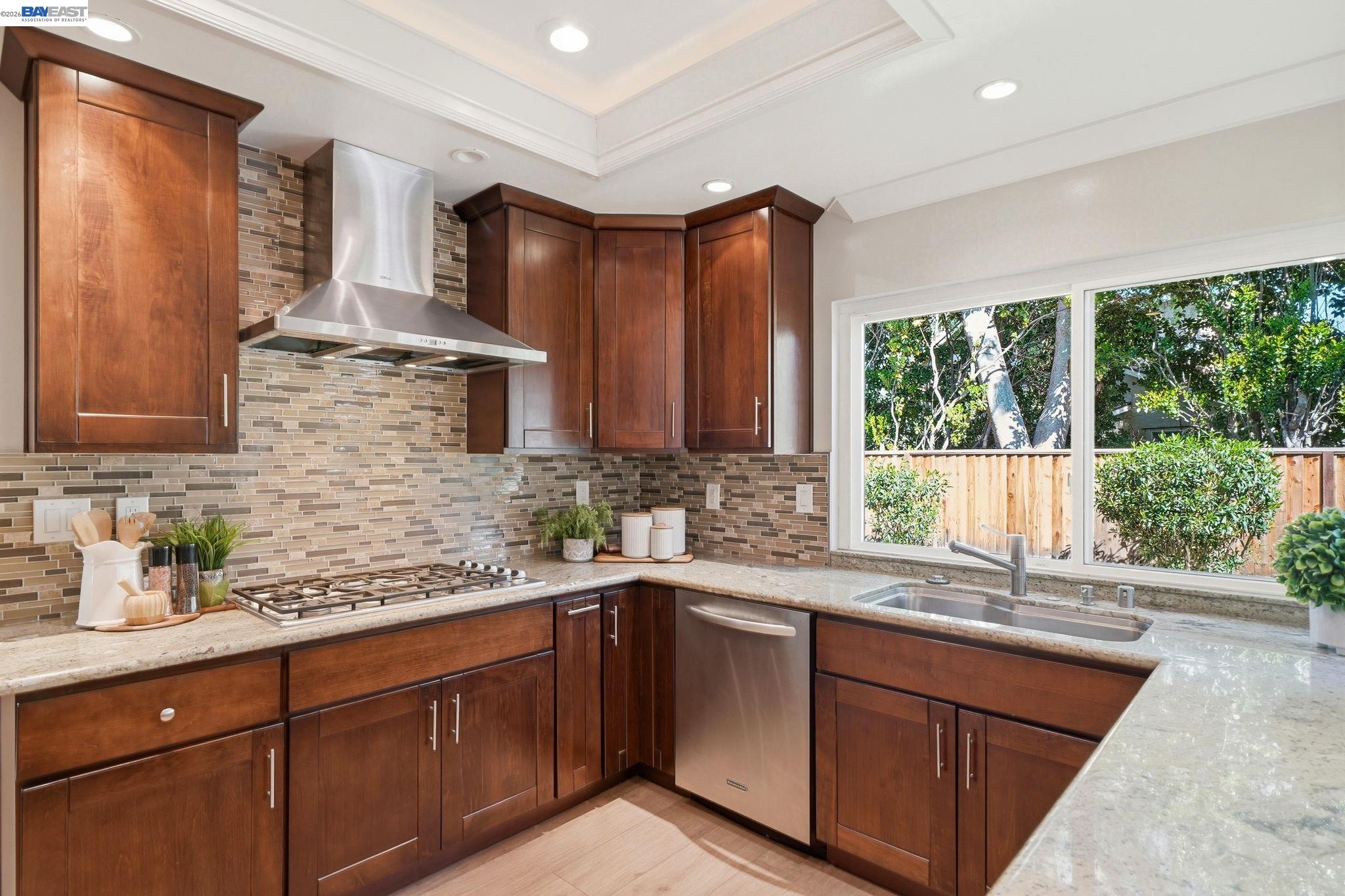 Detail Gallery Image 17 of 59 For 1074 Harvest Cir, Pleasanton,  CA 94566 - 4 Beds | 3 Baths