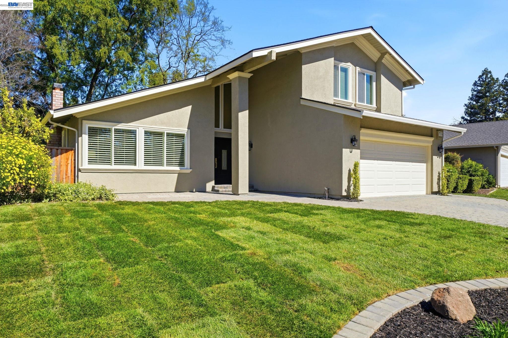 Detail Gallery Image 3 of 59 For 1074 Harvest Cir, Pleasanton,  CA 94566 - 4 Beds | 3 Baths