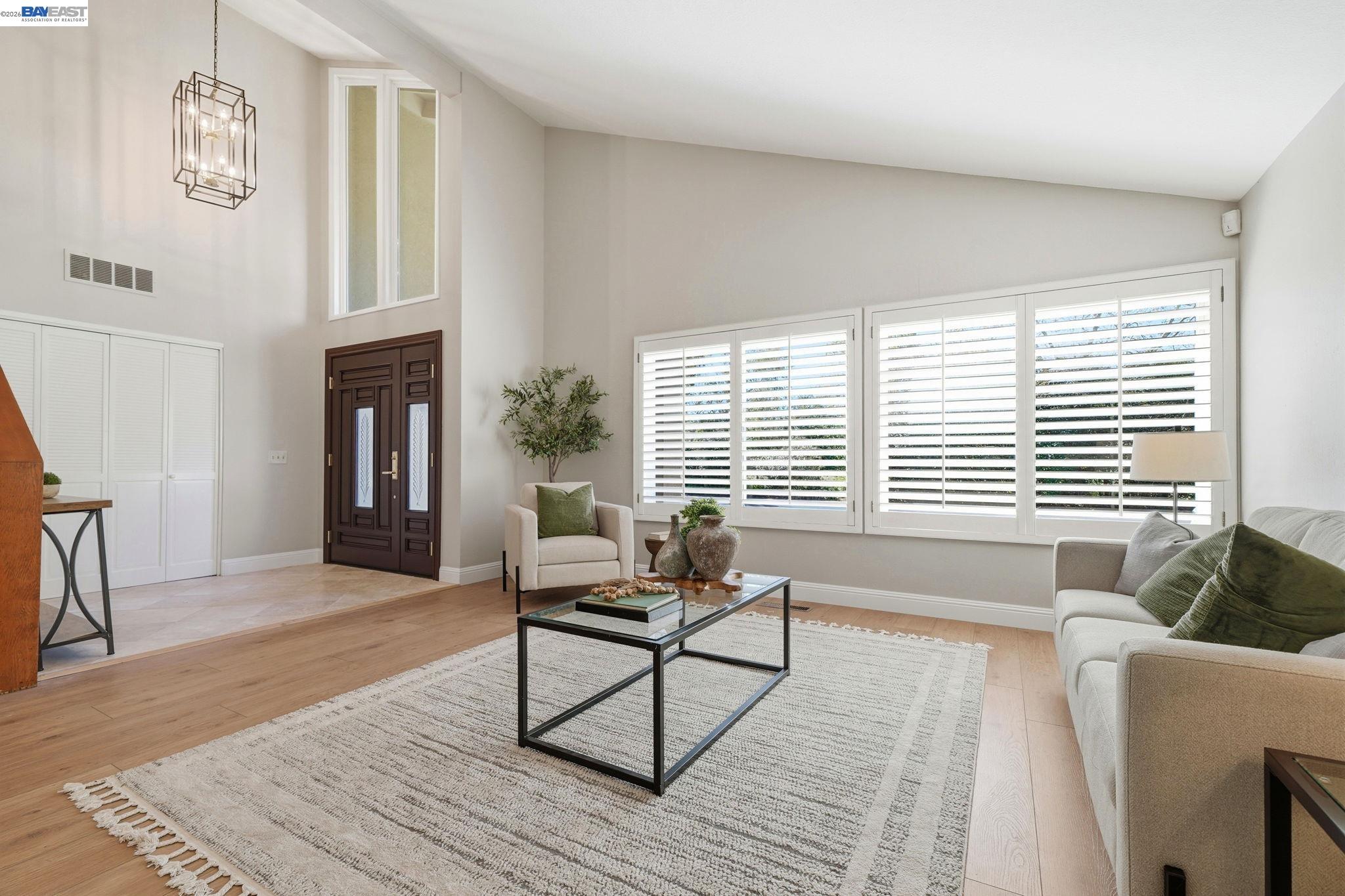 Detail Gallery Image 6 of 59 For 1074 Harvest Cir, Pleasanton,  CA 94566 - 4 Beds | 3 Baths