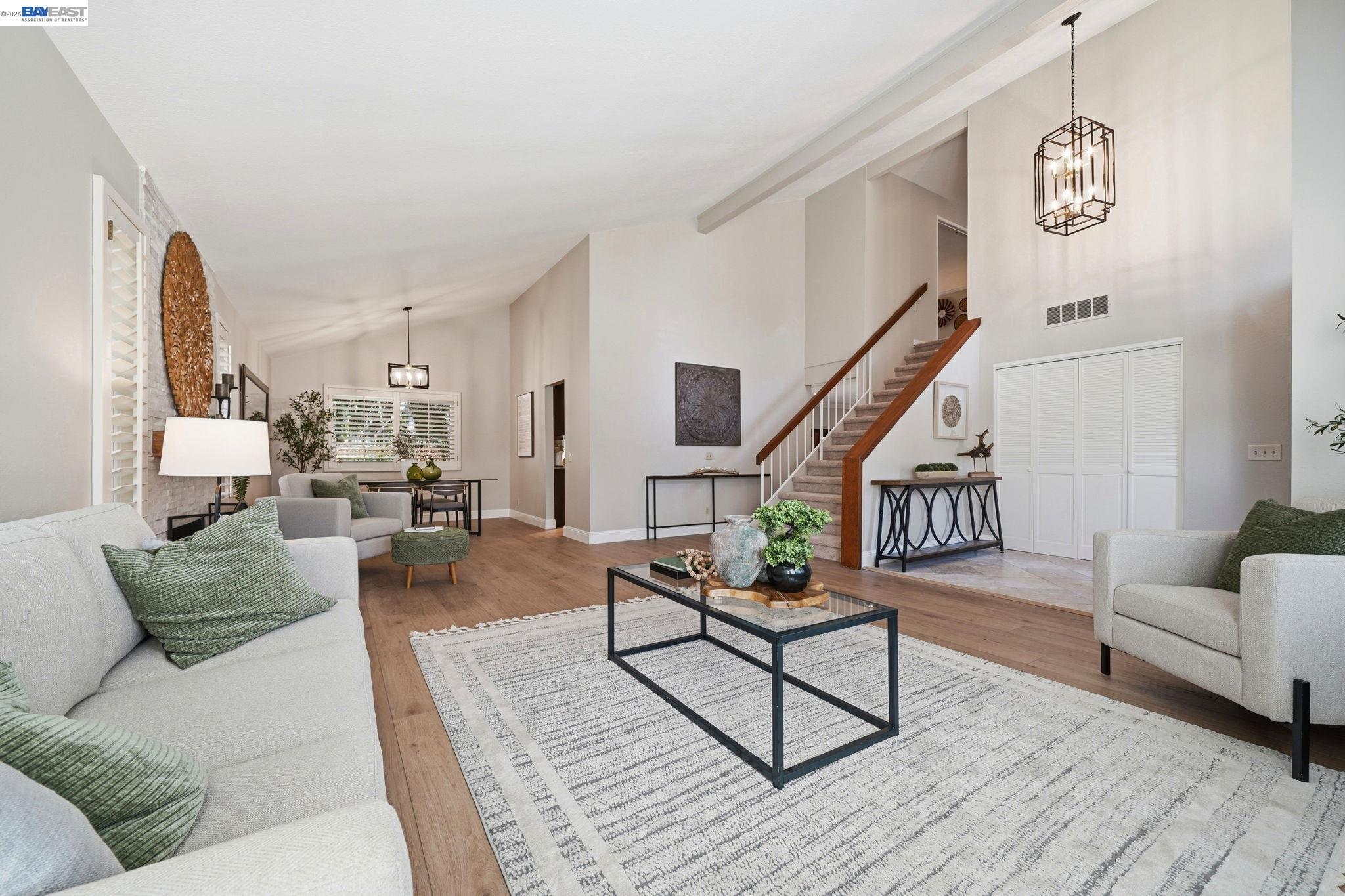 Detail Gallery Image 8 of 59 For 1074 Harvest Cir, Pleasanton,  CA 94566 - 4 Beds | 3 Baths