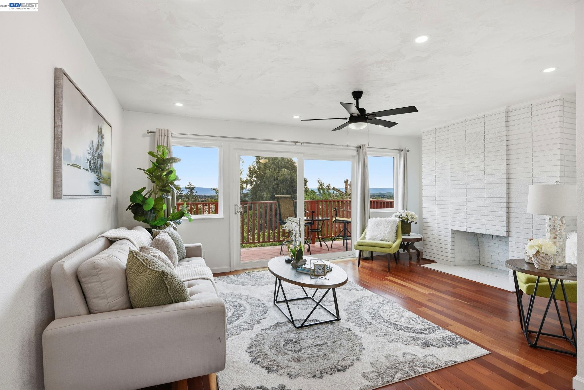 Detail Gallery Image 9 of 51 For 352 Monte Carlo Ave, Union City,  CA 94587 - 4 Beds | 2 Baths