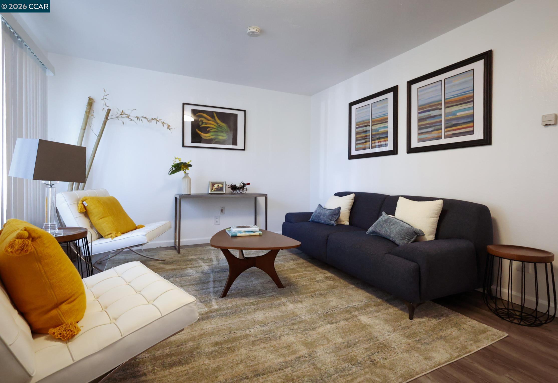 Detail Gallery Image 3 of 5 For 324 S 23rd St, Richmond,  CA 94804 - 4 Beds | 2 Baths