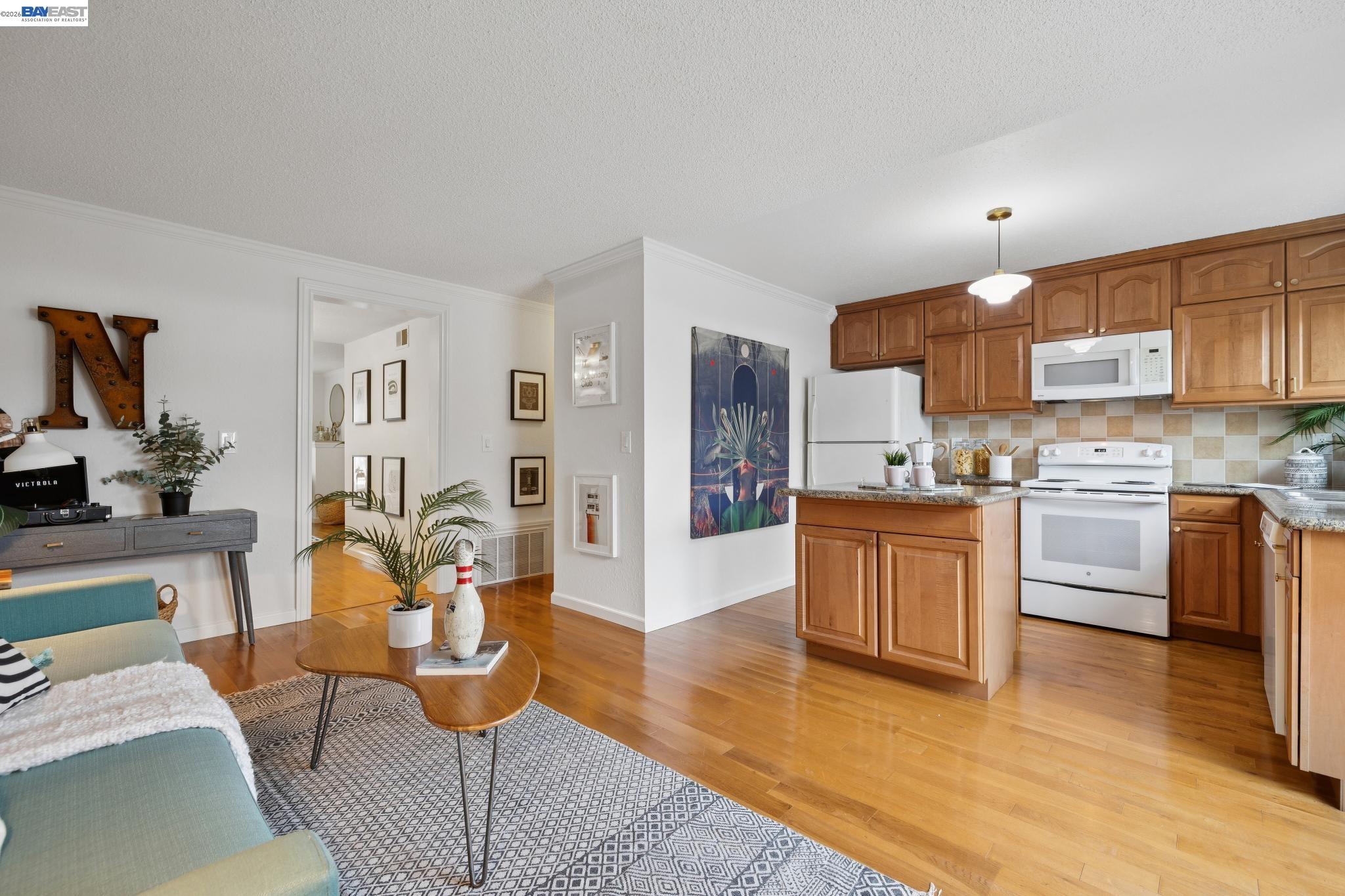 Photo #13: 41125304 Listing: Photo #13