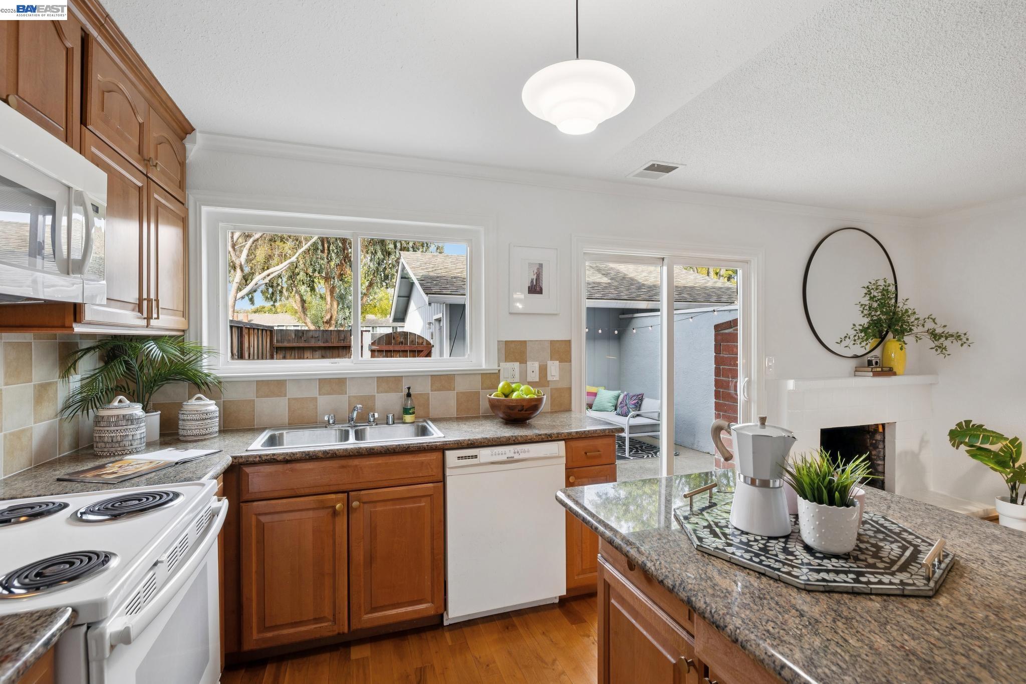 Photo #16: 41125304 Listing: Photo #16