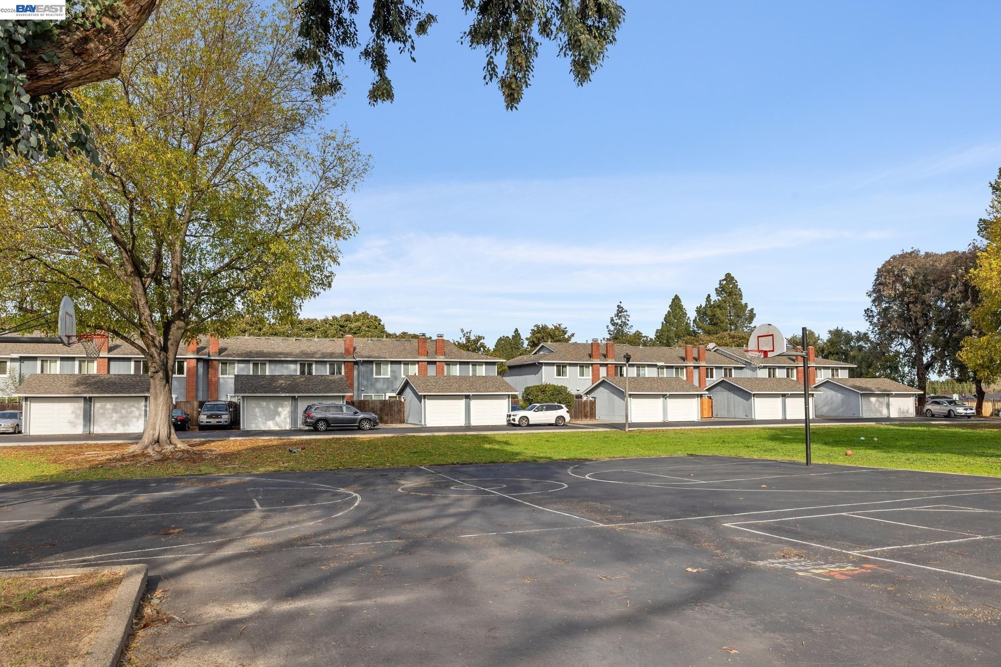 Photo #35: 41125304 Listing: Photo #35