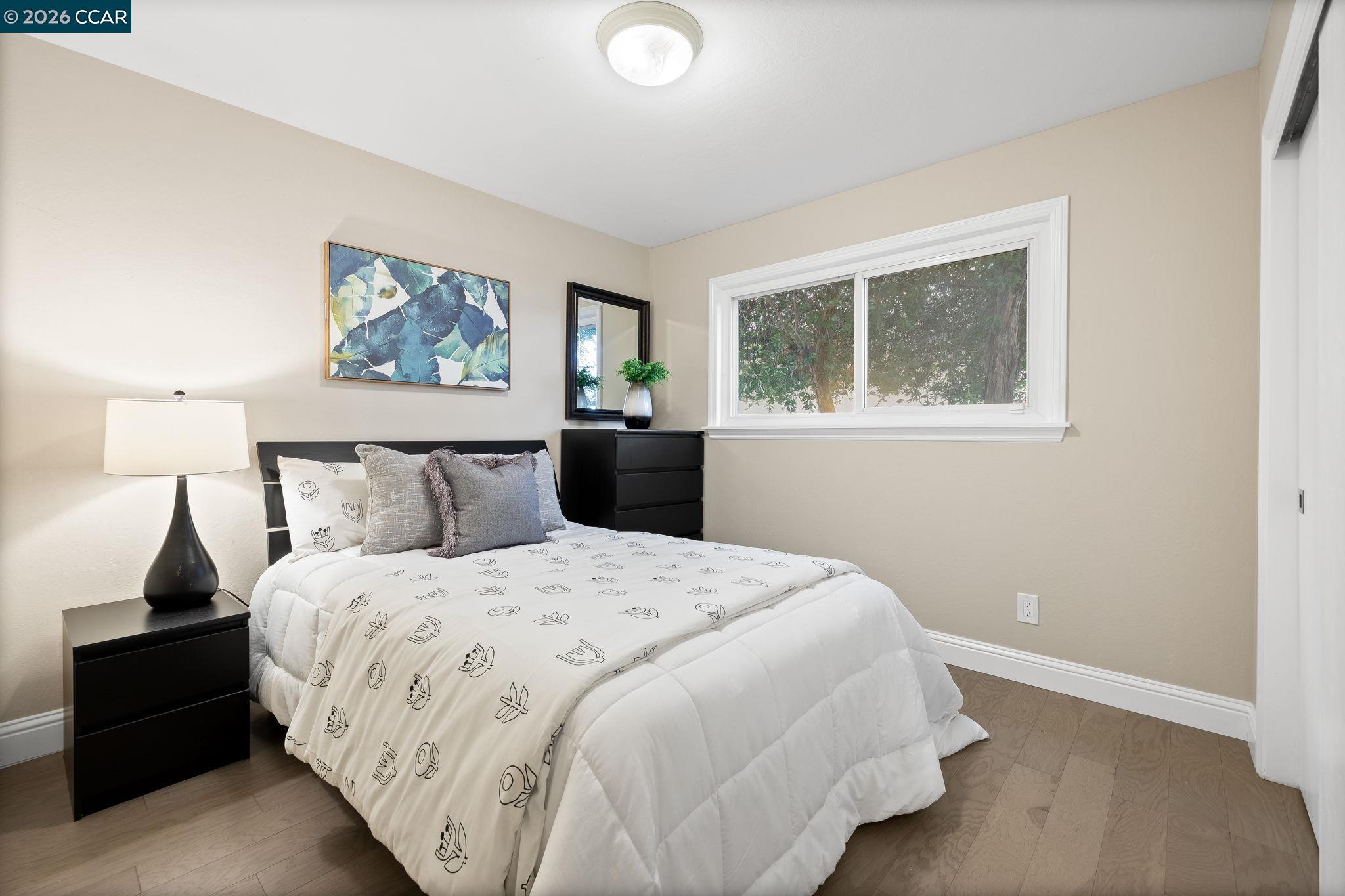 Detail Gallery Image 15 of 24 For 875 Brittany Ln, Concord,  CA 94518 - 4 Beds | 3 Baths