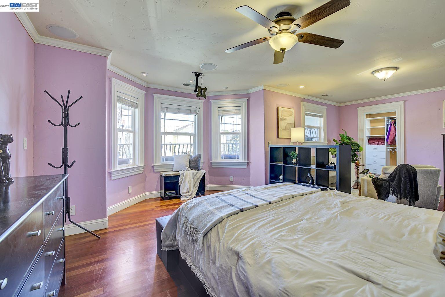 Detail Gallery Image 37 of 55 For 2635 E 10th St, Oakland,  CA 94601 - 4 Beds | 3 Baths