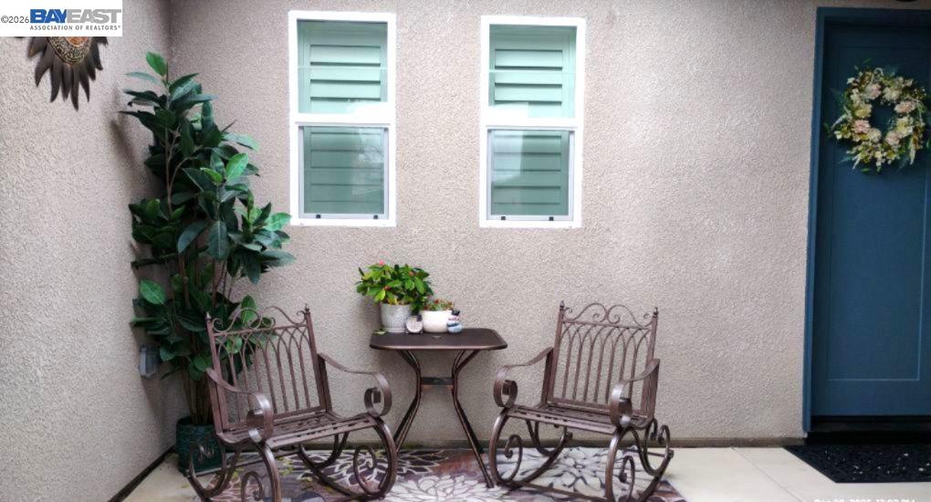 Detail Gallery Image 3 of 5 For 965 Beaver Pond Loop, Madera,  CA 93636 - 4 Beds | 3/1 Baths