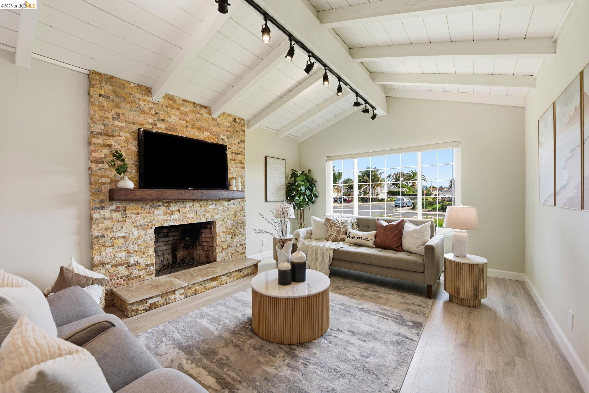 Detail Gallery Image 6 of 45 For 4701 Michelle Way, Union City,  CA 94587 - 4 Beds | 2 Baths