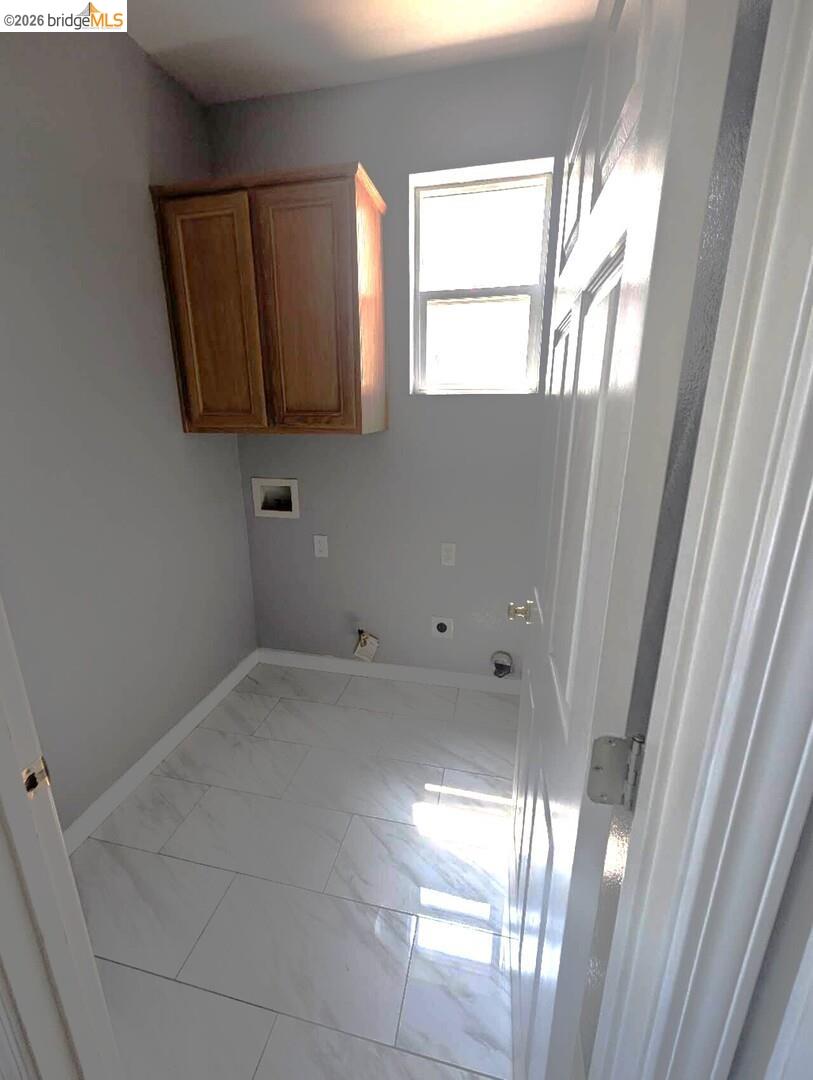 Detail Gallery Image 7 of 24 For 4958 Bay View Cir, Stockton,  CA 95219 - 4 Beds | 3 Baths