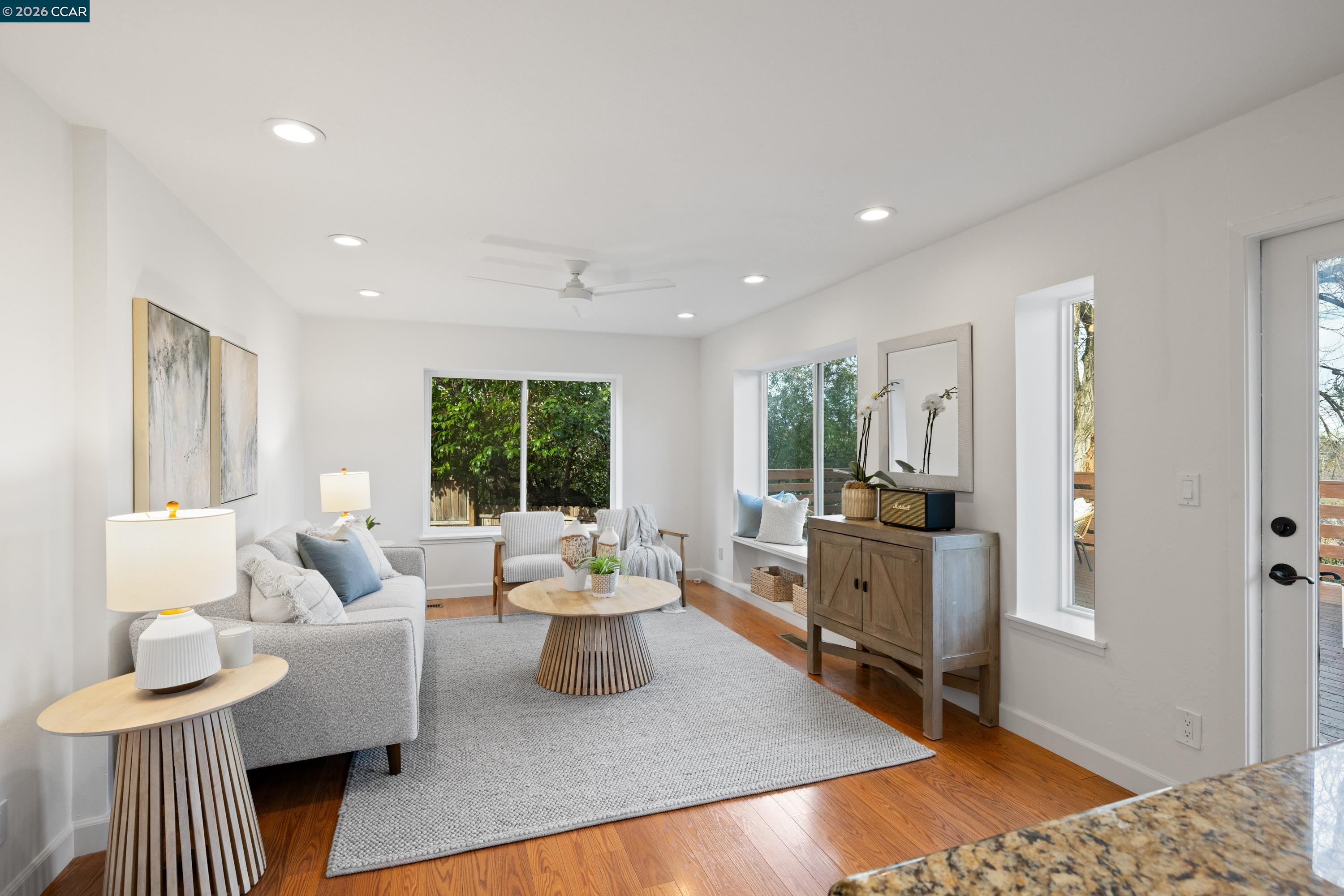 Detail Gallery Image 15 of 44 For 2080 Essenay Ave, Walnut Creek,  CA 94597 - 3 Beds | 2 Baths