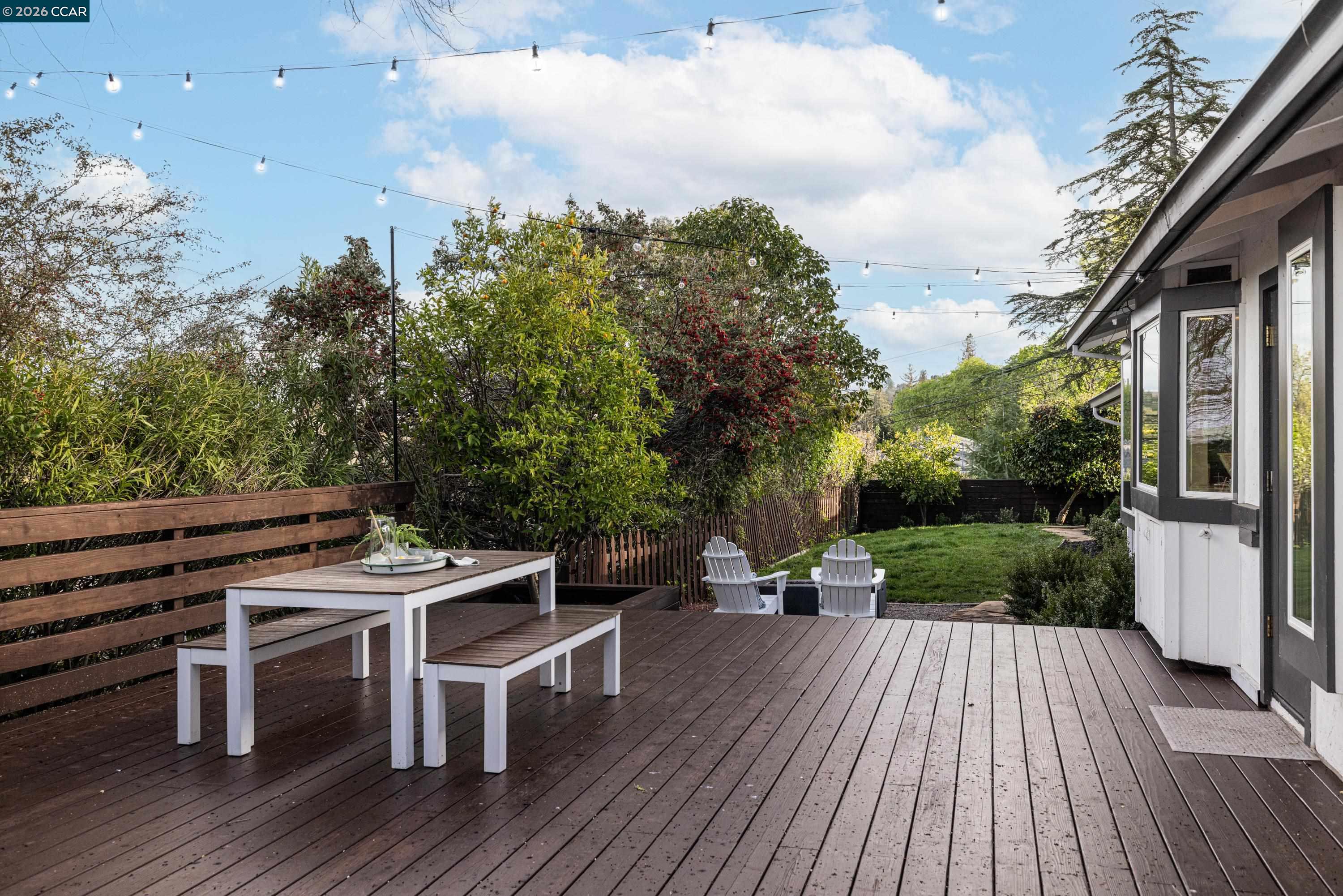 Detail Gallery Image 31 of 44 For 2080 Essenay Ave, Walnut Creek,  CA 94597 - 3 Beds | 2 Baths