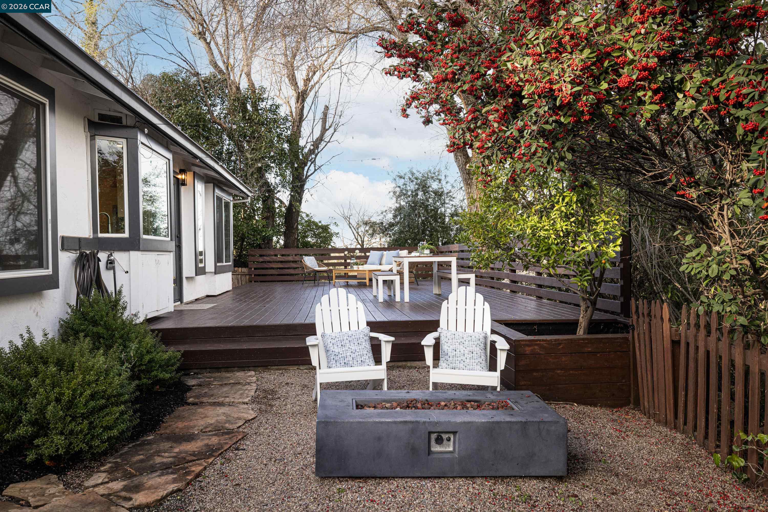 Detail Gallery Image 34 of 44 For 2080 Essenay Ave, Walnut Creek,  CA 94597 - 3 Beds | 2 Baths