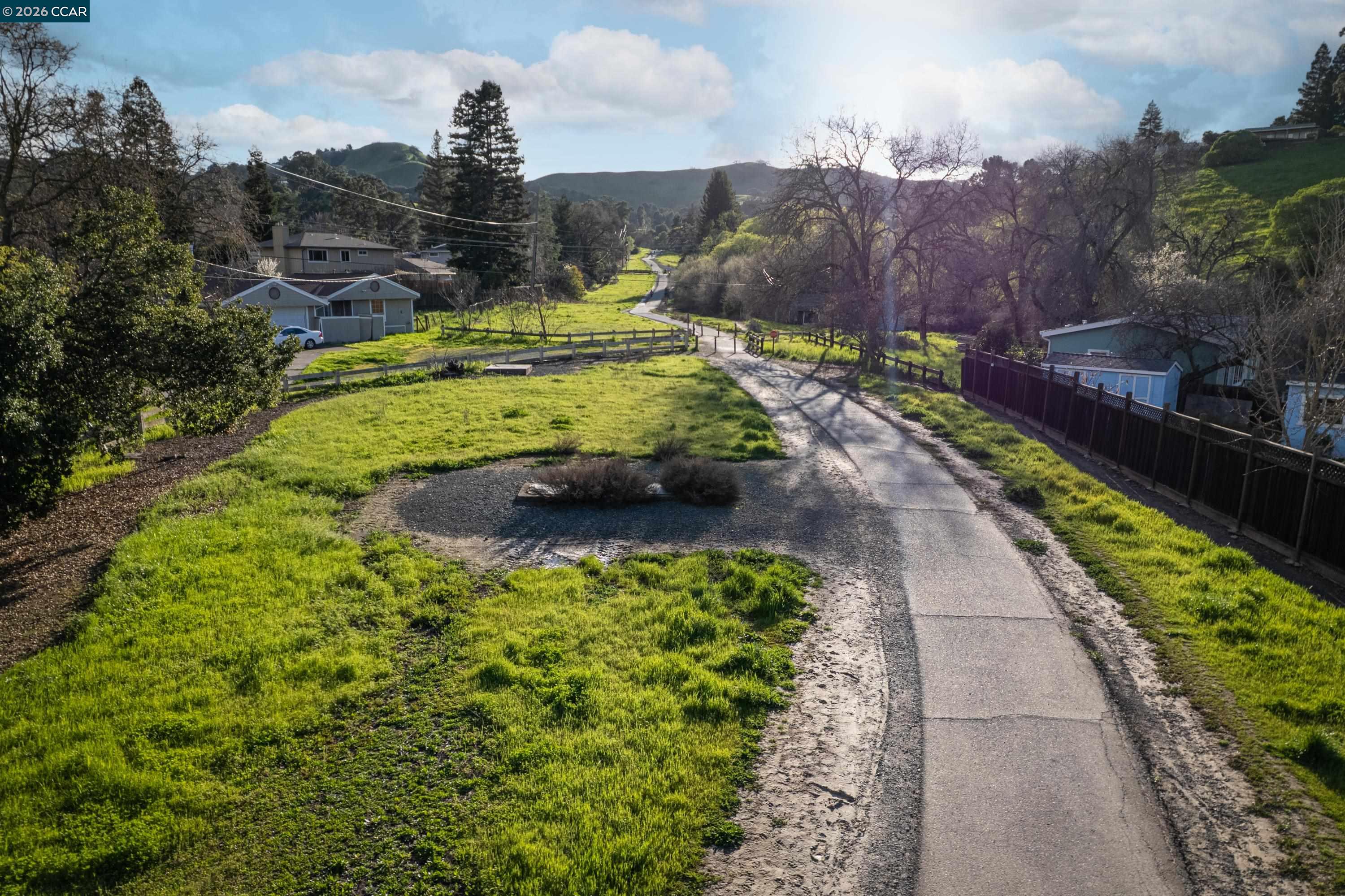 Detail Gallery Image 42 of 44 For 2080 Essenay Ave, Walnut Creek,  CA 94597 - 3 Beds | 2 Baths