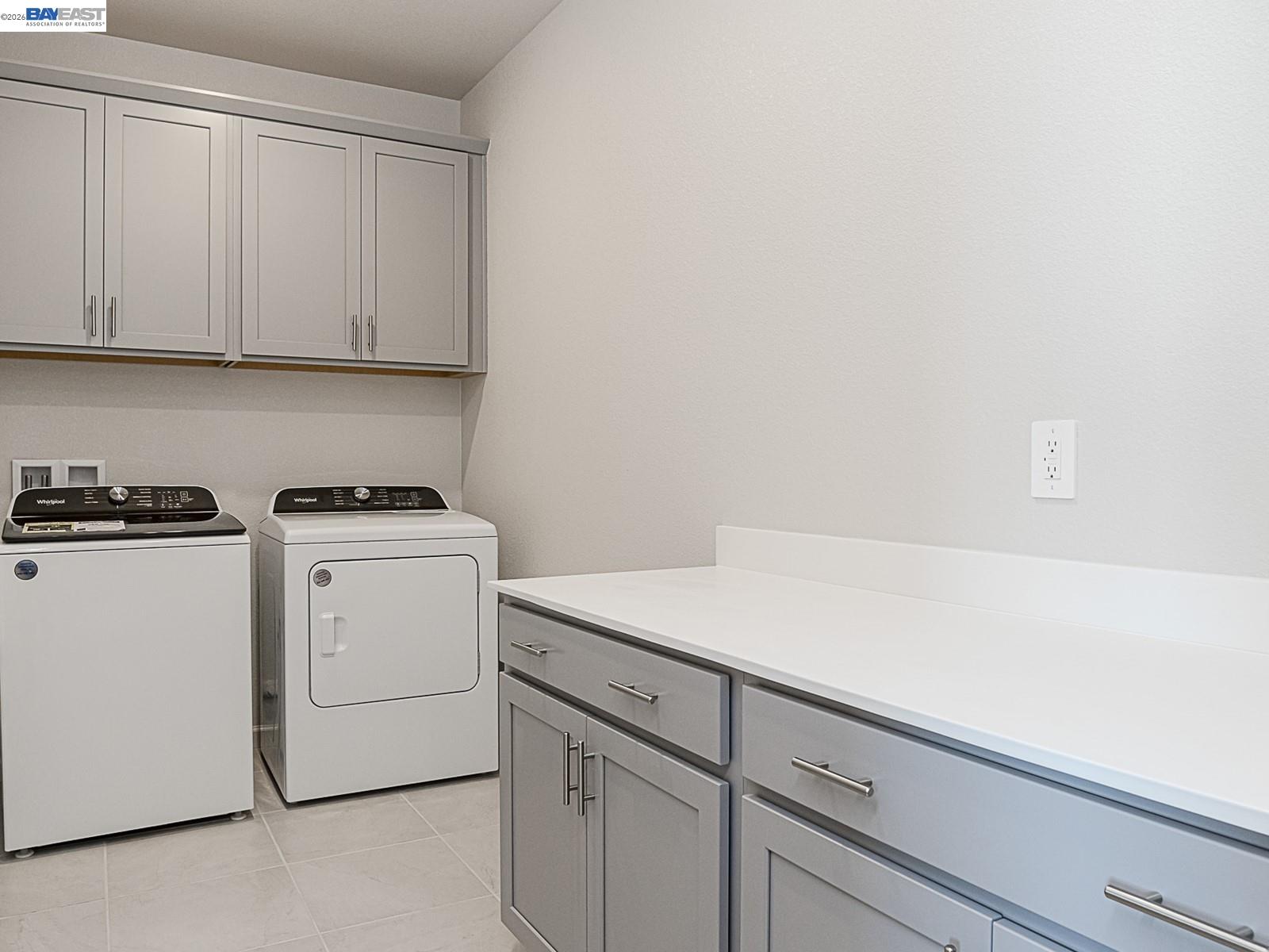 Detail Gallery Image 7 of 13 For 671 Channel Circle, Oakley,  CA 94561 - 4 Beds | 3 Baths