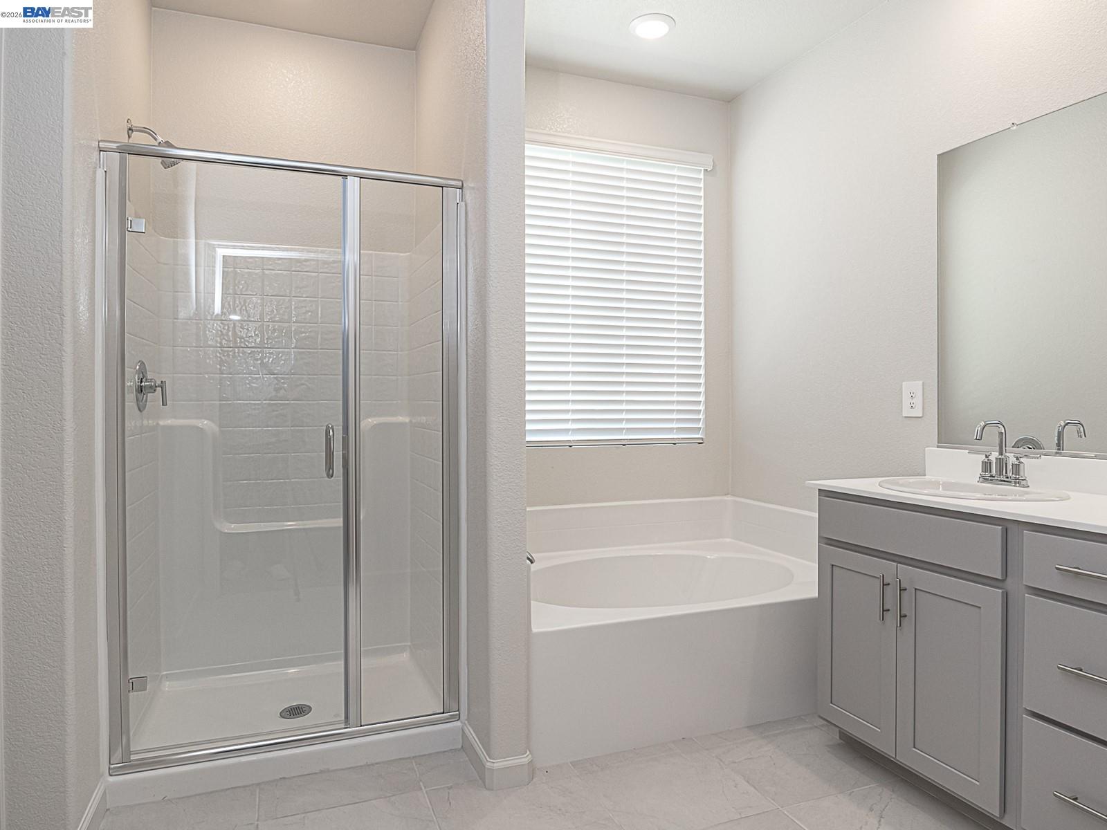 Detail Gallery Image 10 of 13 For 671 Channel Circle, Oakley,  CA 94561 - 4 Beds | 3 Baths