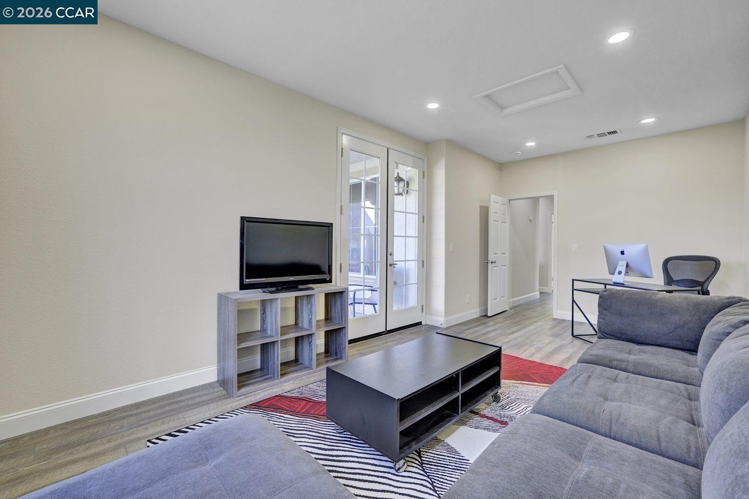 Detail Gallery Image 15 of 55 For 3432 Keystone Loop, Discovery Bay,  CA 94505 - 5 Beds | 4 Baths