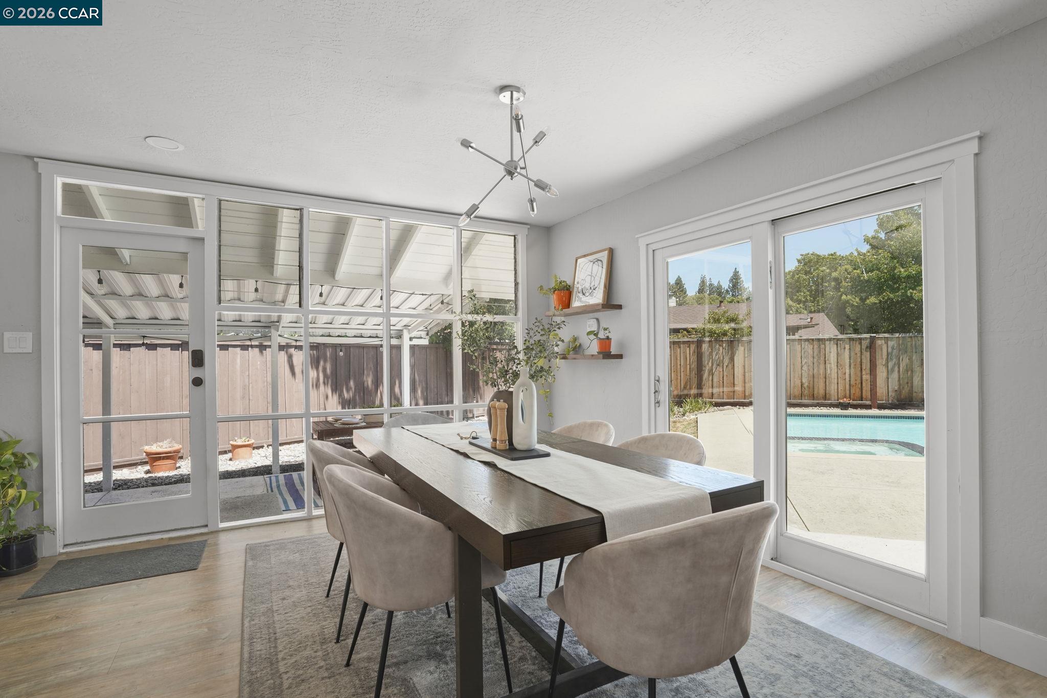 Detail Gallery Image 8 of 25 For 69 Fordham Ct, Pleasant Hill,  CA 94523 - 3 Beds | 2 Baths