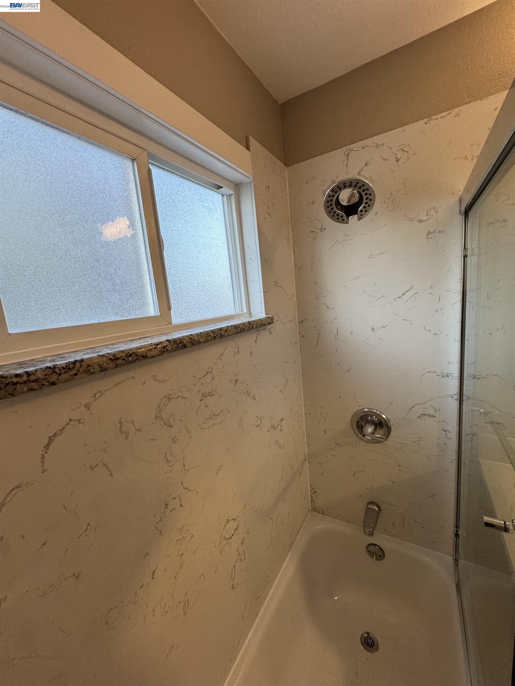 Detail Gallery Image 13 of 14 For 1840 90th Avenue, Oakland,  CA 94603 - – Beds | – Baths