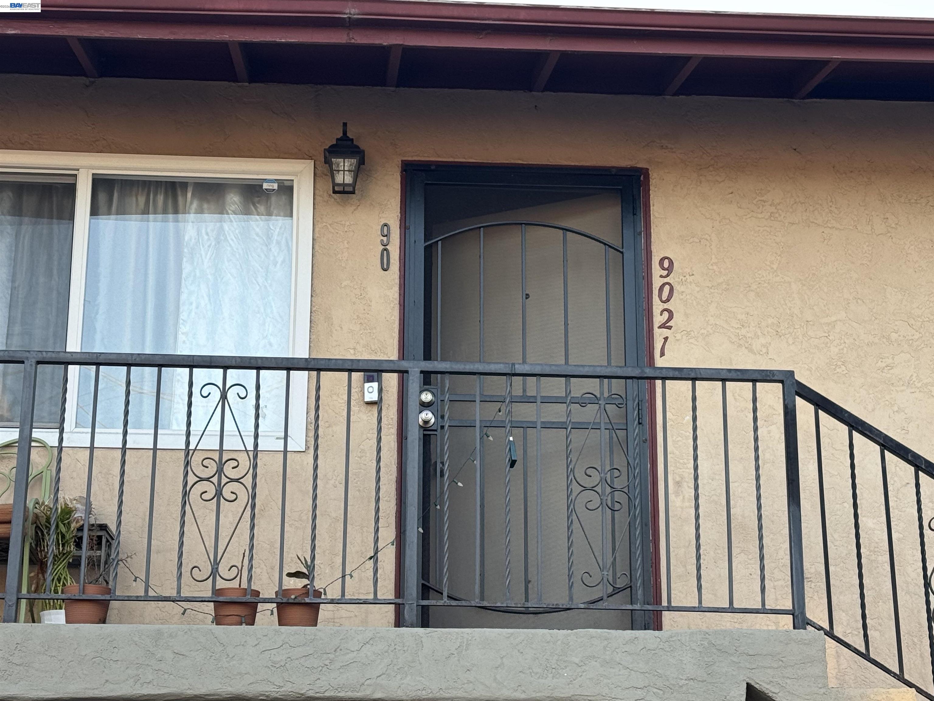 Detail Gallery Image 4 of 14 For 1840 90th Avenue, Oakland,  CA 94603 - – Beds | – Baths