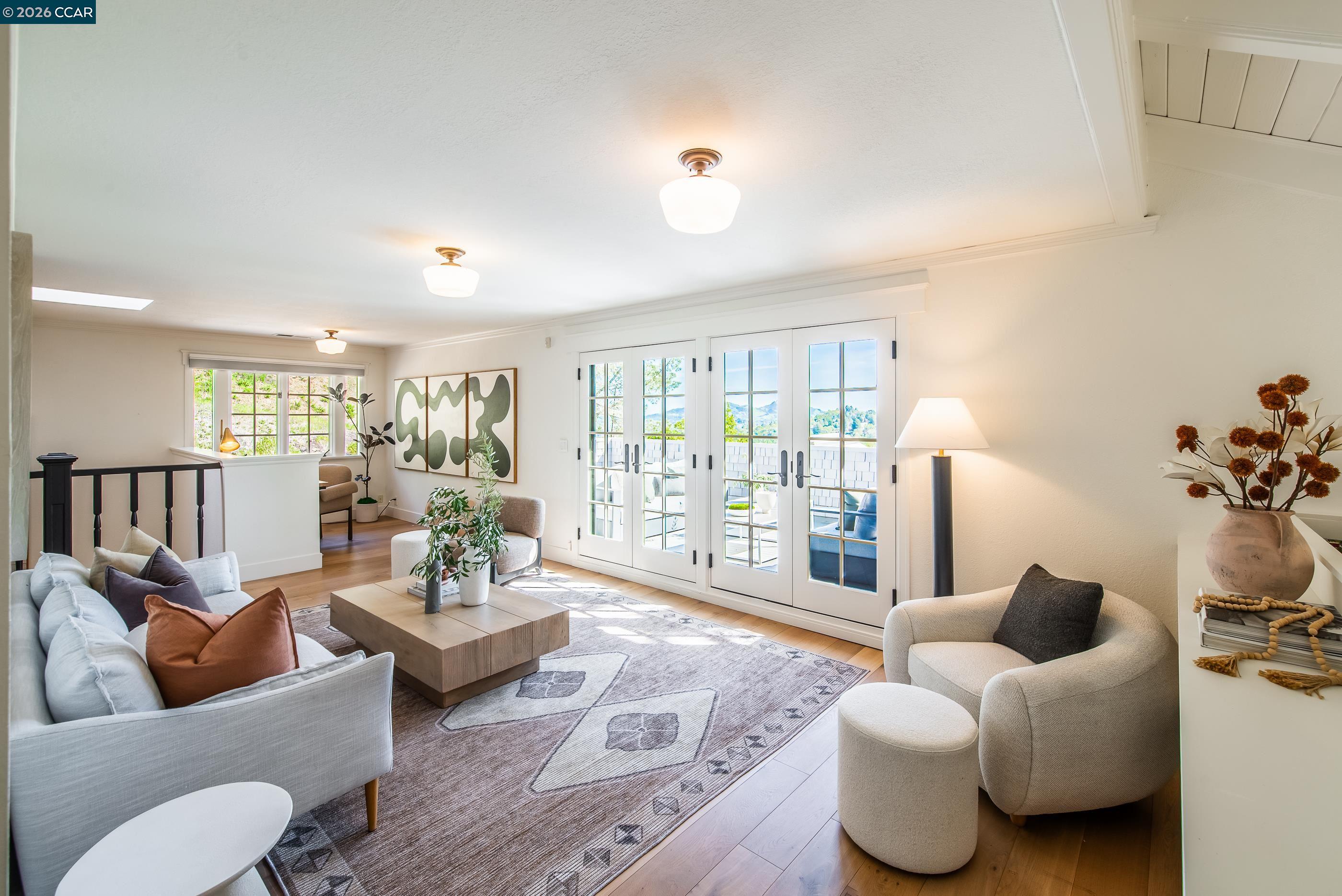 Detail Gallery Image 30 of 59 For 33 Deer Trail, Lafayette,  CA 94549 - 6 Beds | 4/1 Baths