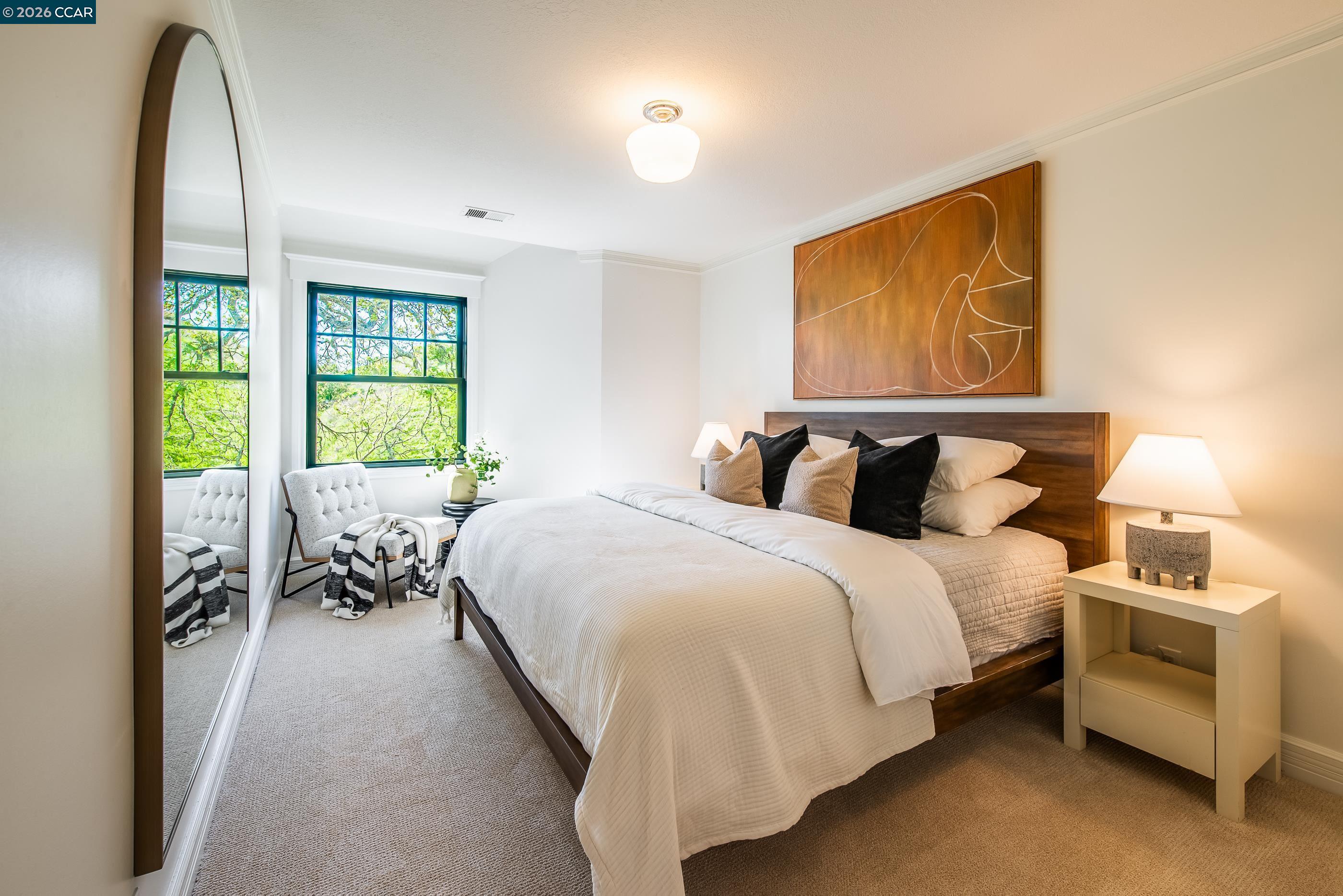 Detail Gallery Image 33 of 59 For 33 Deer Trail, Lafayette,  CA 94549 - 6 Beds | 4/1 Baths