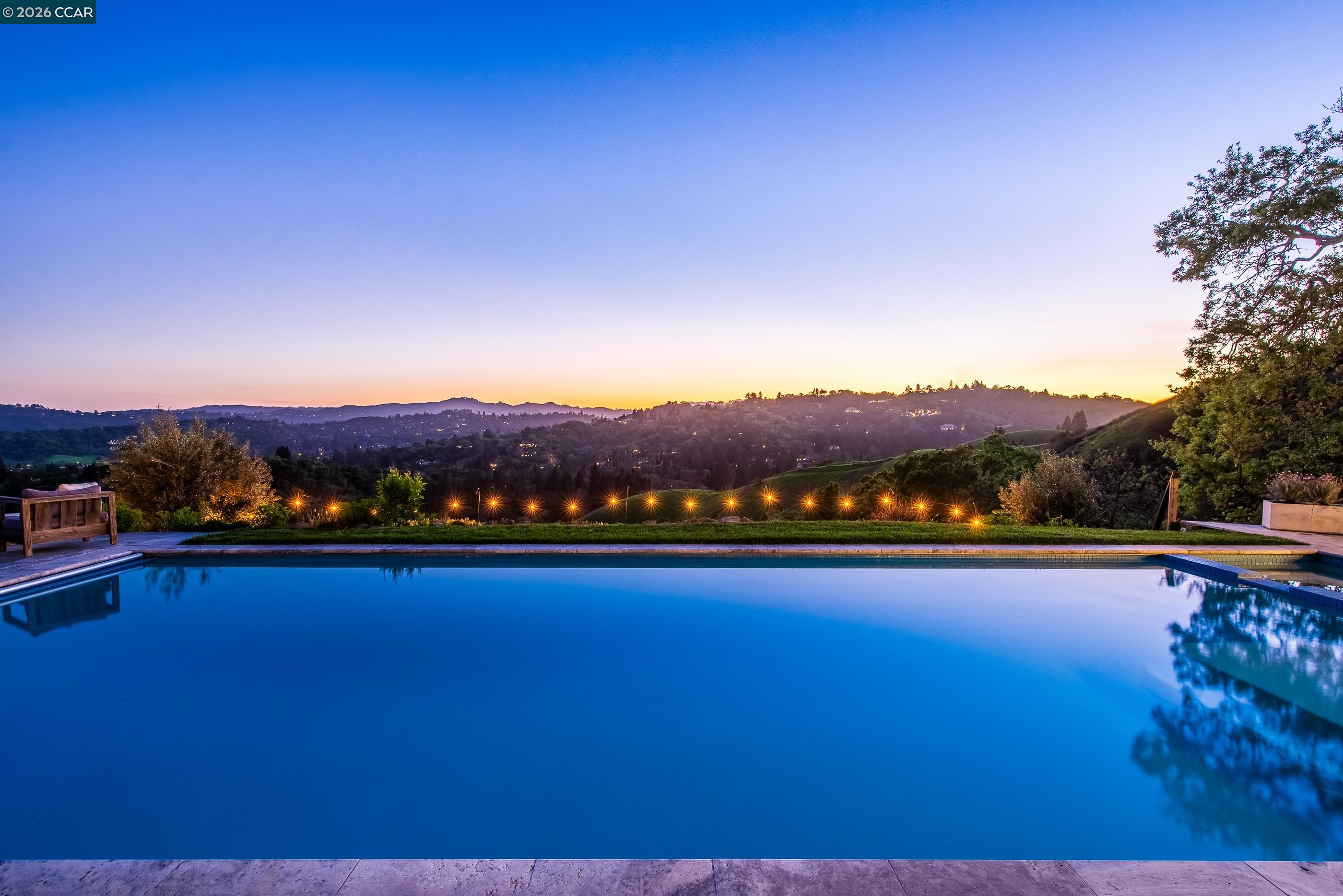 Detail Gallery Image 57 of 59 For 33 Deer Trail, Lafayette,  CA 94549 - 6 Beds | 4/1 Baths