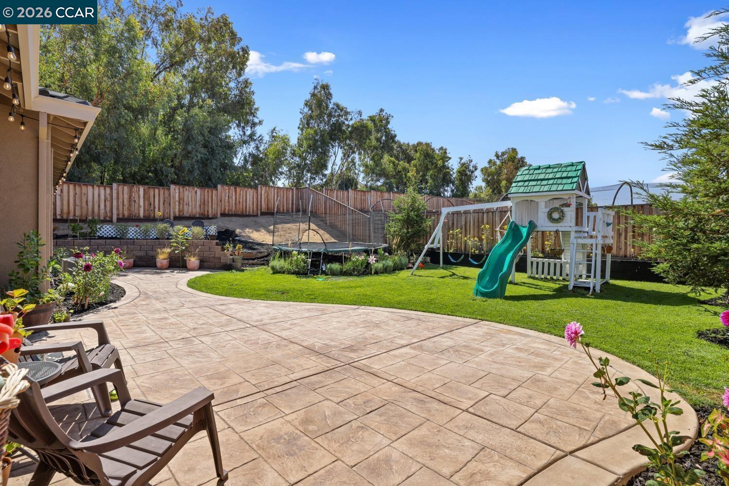 Detail Gallery Image 20 of 24 For 39 Pato Ct, Oakley,  CA 94561 - 4 Beds | 3 Baths