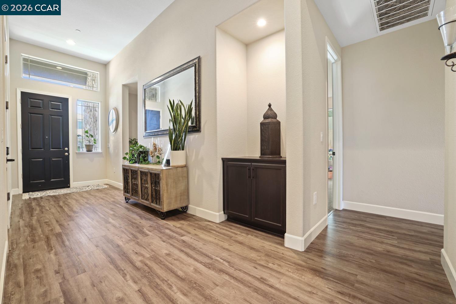 Detail Gallery Image 3 of 24 For 39 Pato Ct, Oakley,  CA 94561 - 4 Beds | 3 Baths