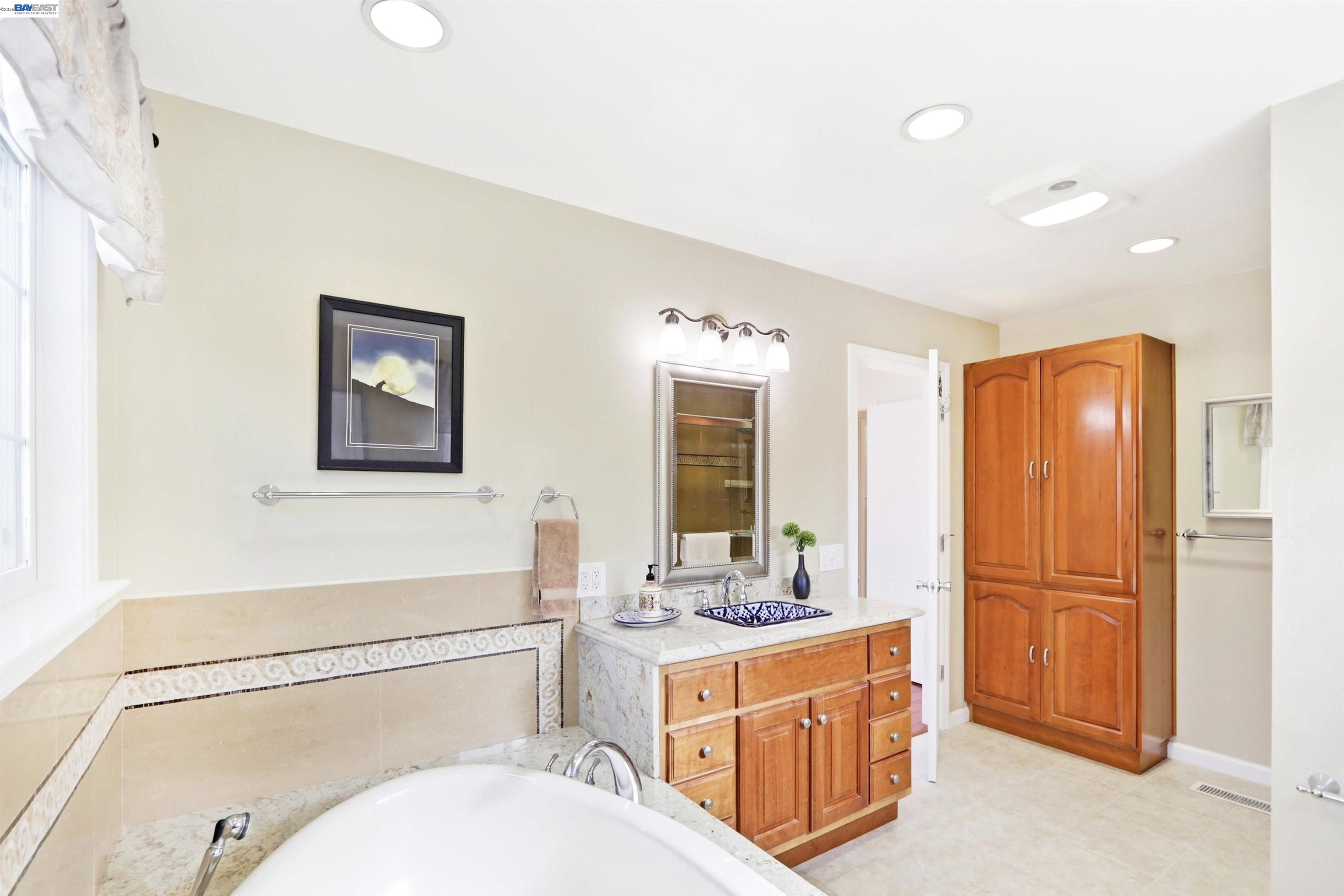 Detail Gallery Image 26 of 46 For 35234 Cornish Dr, Fremont,  CA 94536 - 3 Beds | 2 Baths