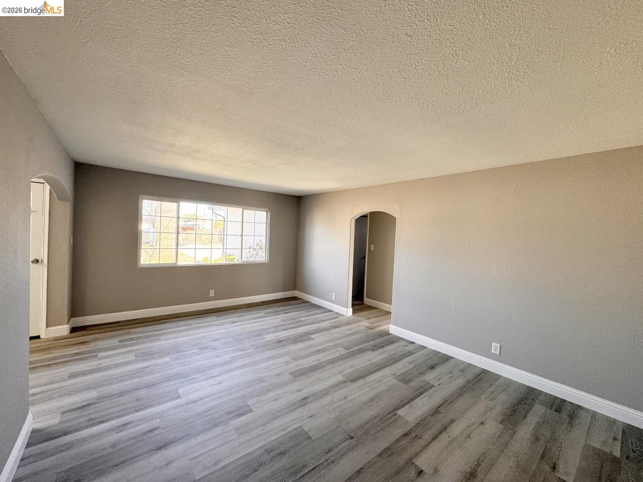 Detail Gallery Image 32 of 55 For 1936 & 1944 Vine Ln, Antioch,  CA 94509 - 3 Beds | 2 Baths