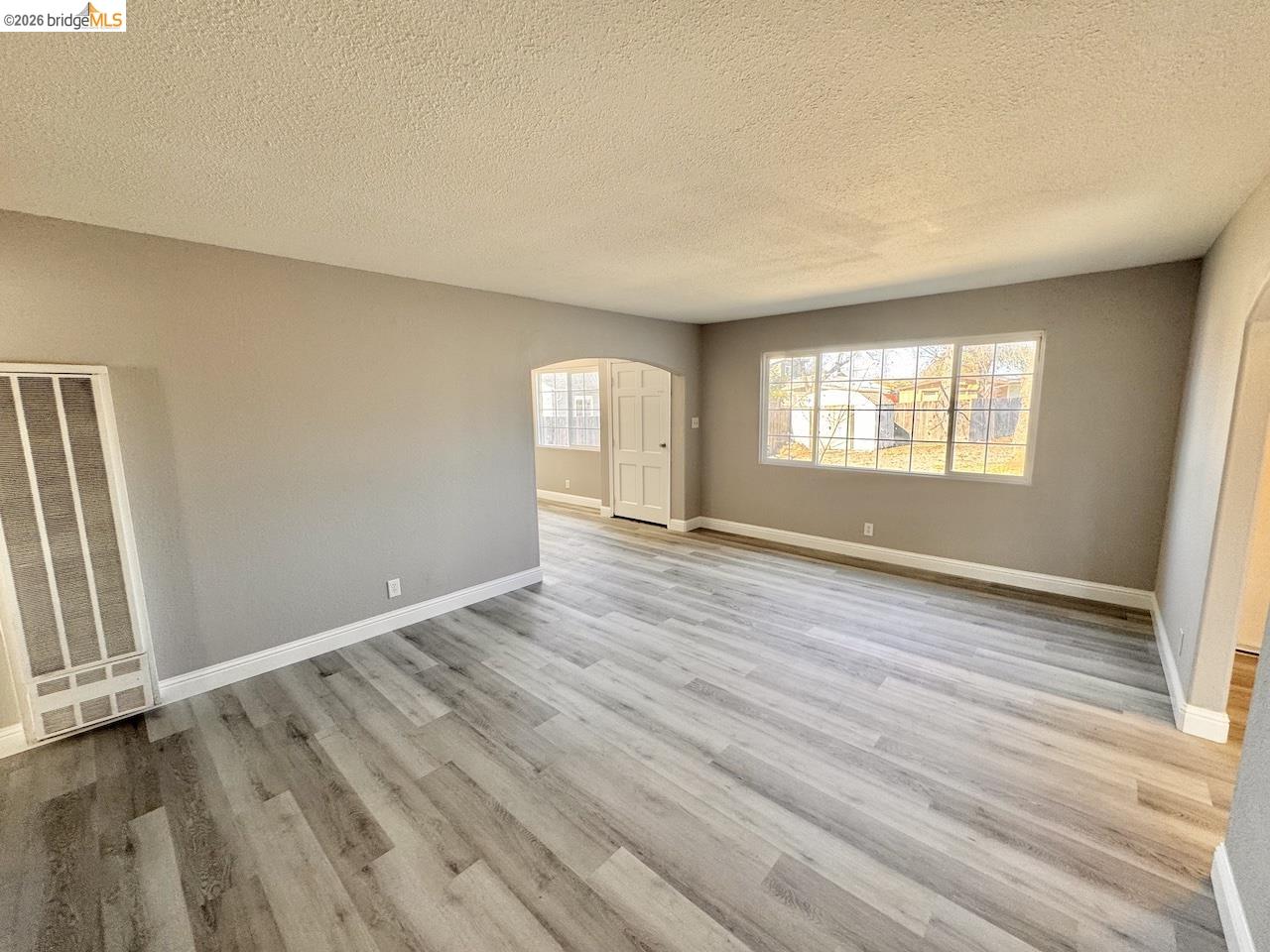 Detail Gallery Image 35 of 55 For 1936 & 1944 Vine Ln, Antioch,  CA 94509 - 3 Beds | 2 Baths