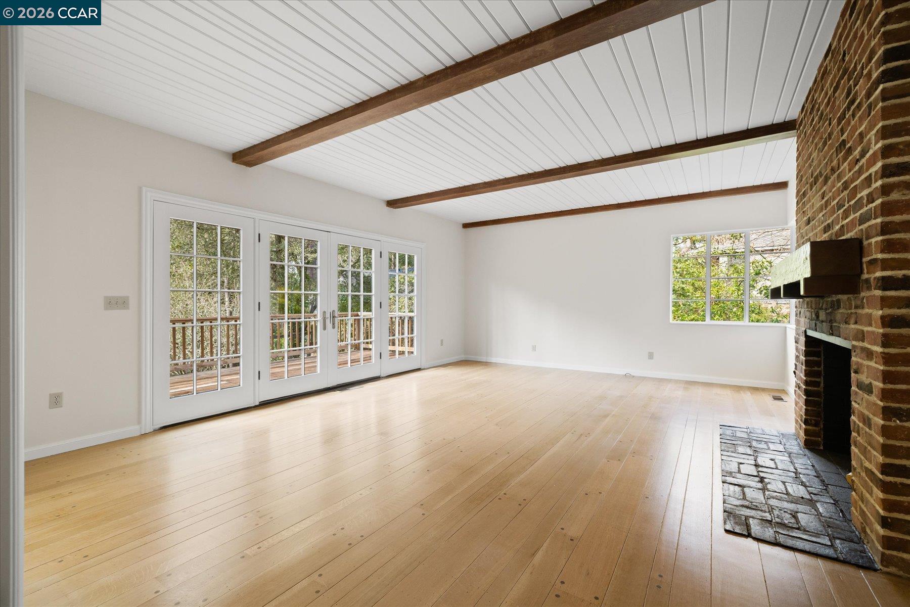 Detail Gallery Image 22 of 28 For 110 Moraga Way, Orinda,  CA 94563 - 2 Beds | 1/1 Baths