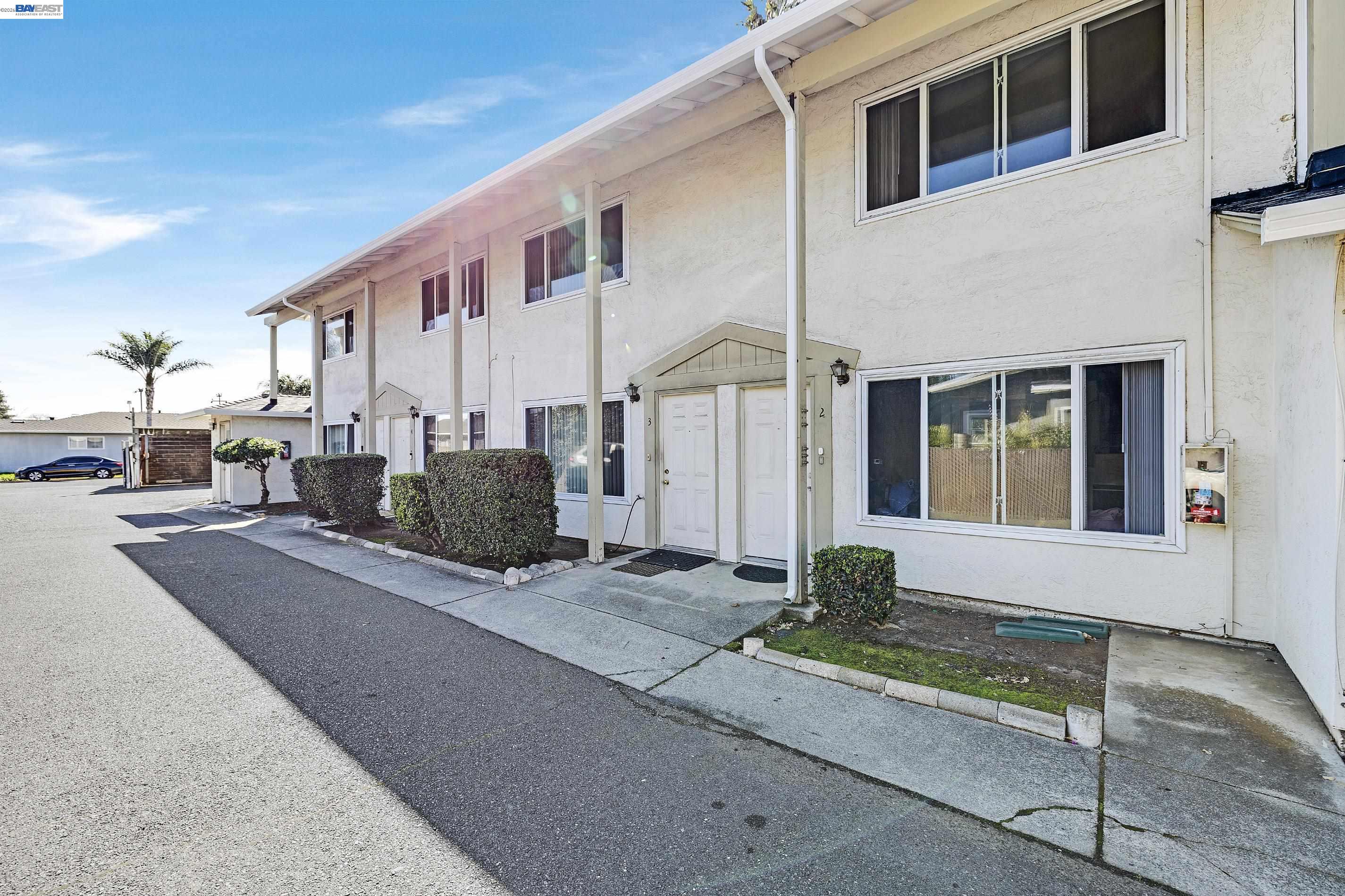 Detail Gallery Image 2 of 34 For 4560 Thornton Avenue, Fremont,  CA 94536-5657 - – Beds | – Baths