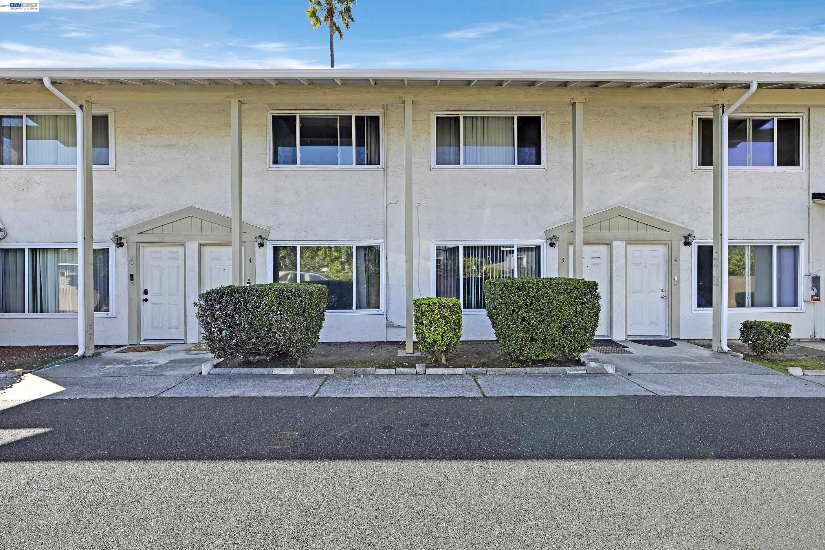 Detail Gallery Image 3 of 34 For 4560 Thornton Avenue, Fremont,  CA 94536-5657 - – Beds | – Baths