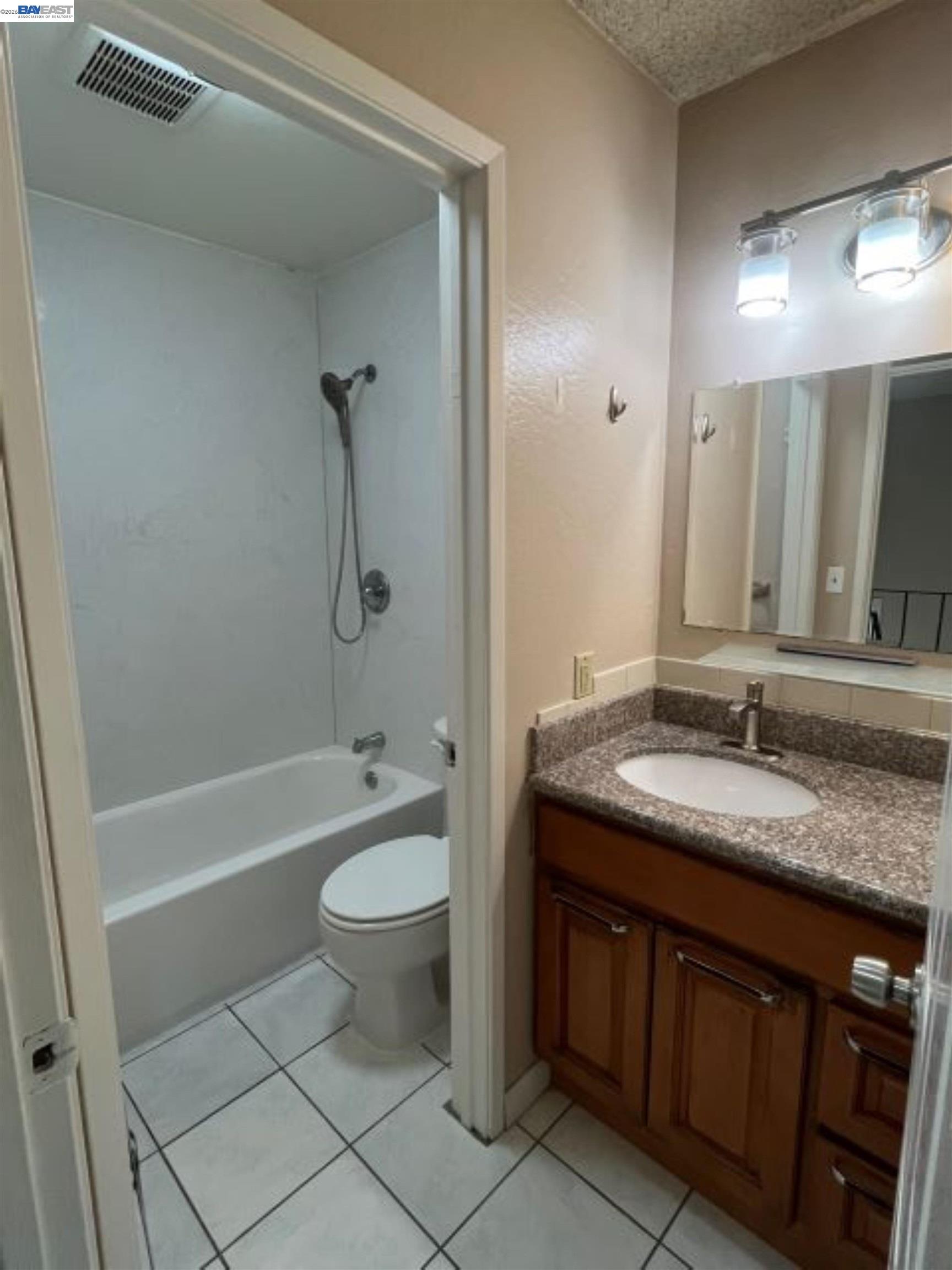 Detail Gallery Image 22 of 34 For 4560 Thornton Avenue, Fremont,  CA 94536-5657 - – Beds | – Baths